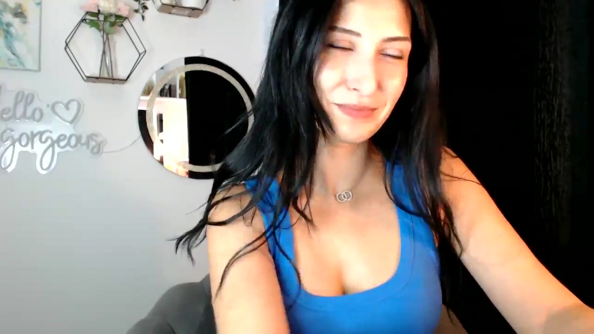 Gallery image thumbnail from MissLeanne's myfreecams stream on, 09/04/2025, 10:14 image 5 of 20