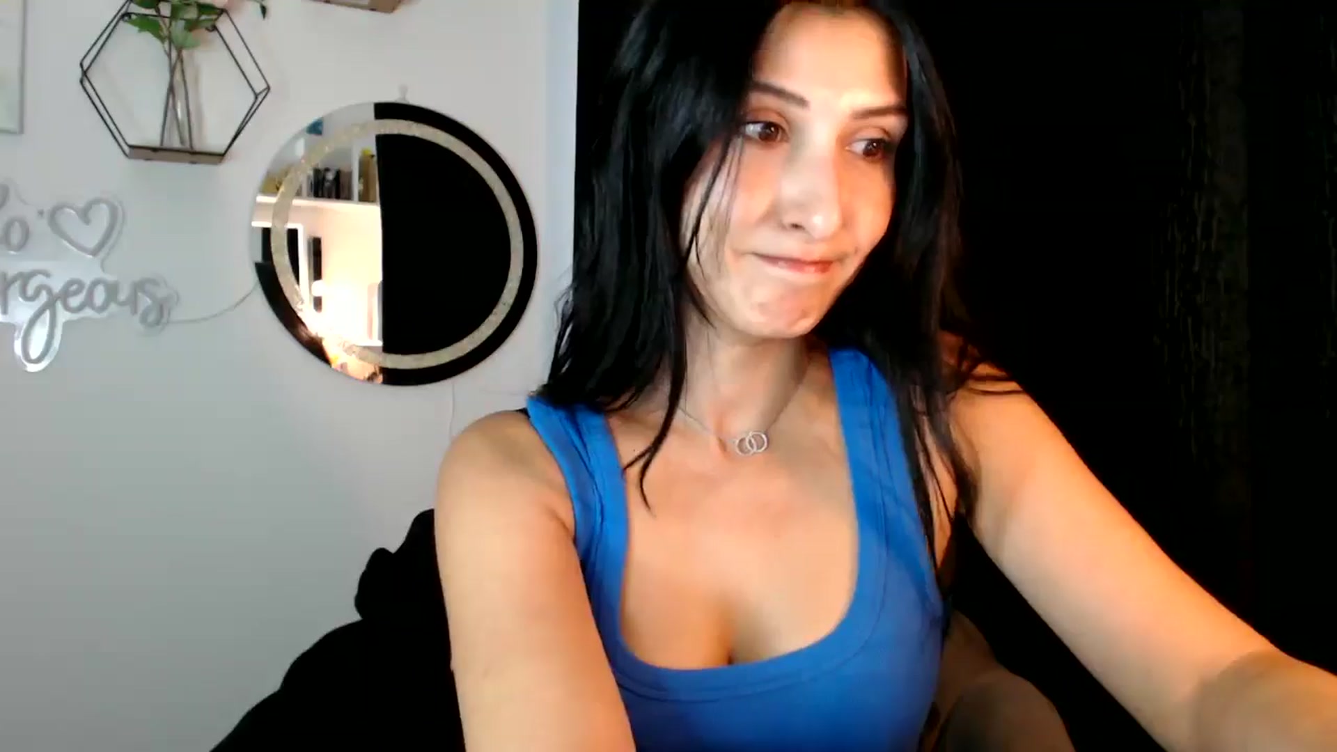 Gallery image thumbnail from MissLeanne's myfreecams stream on, 09/04/2025, 11:22 image 3 of 20