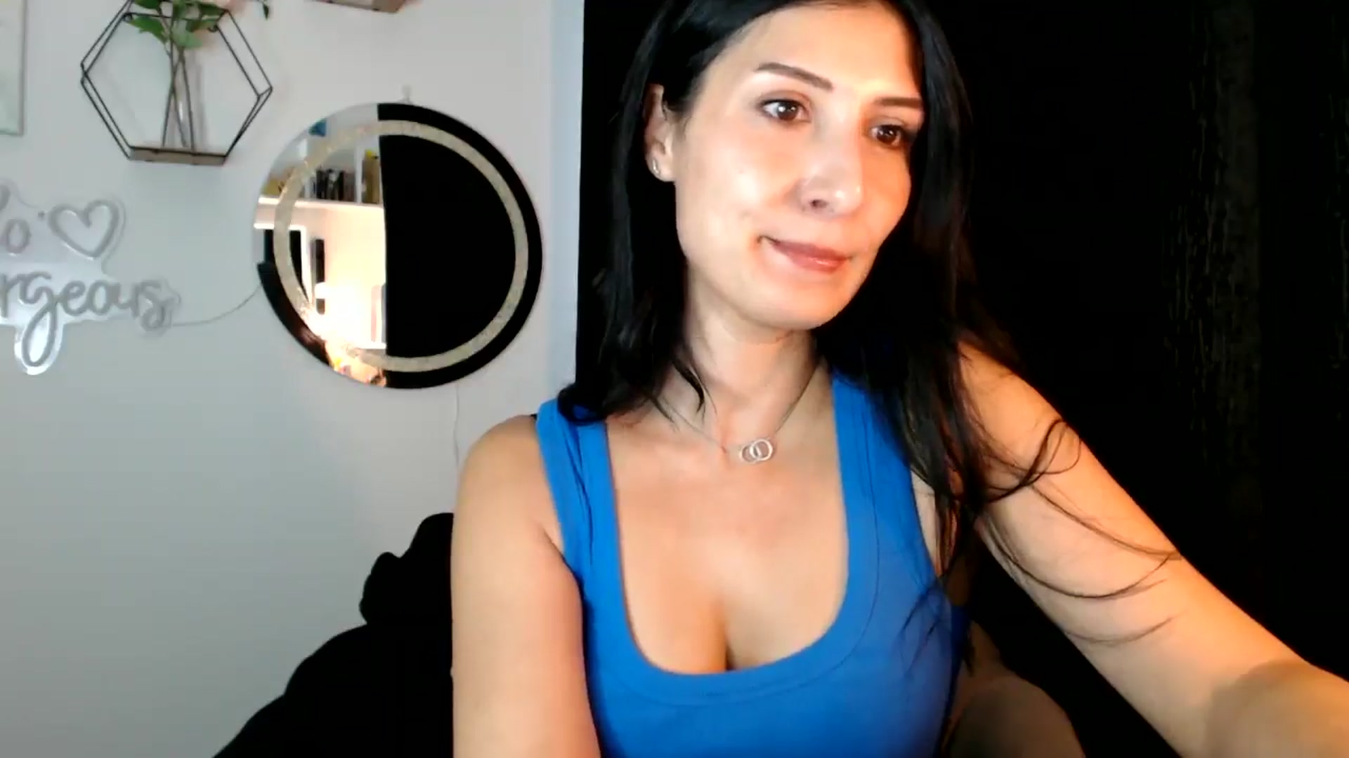 Gallery image thumbnail from MissLeanne's myfreecams stream on, 09/04/2025, 11:22 image 8 of 20