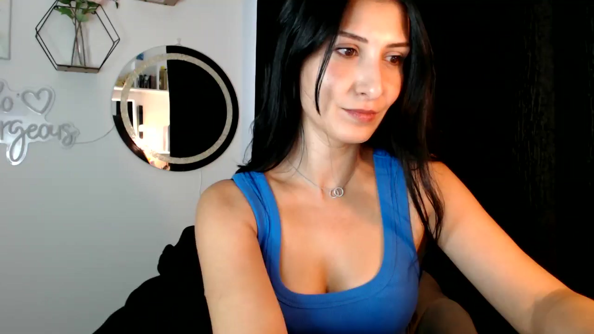 Gallery image thumbnail from MissLeanne's myfreecams stream on, 09/04/2025, 11:22 image 1 of 20