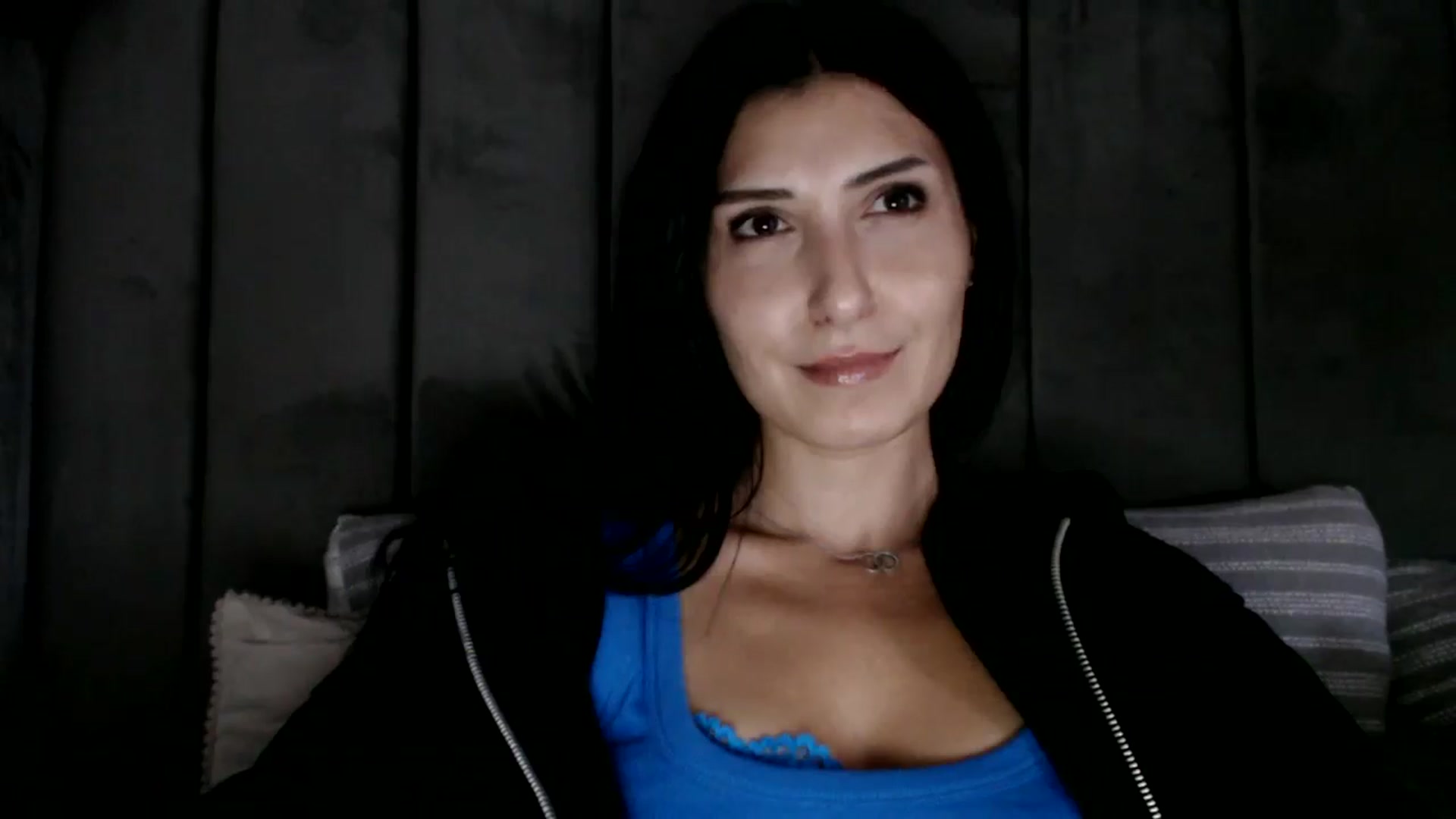 Gallery image thumbnail from MissLeanne's myfreecams stream on, 09/04/2025, 12:40 image 3 of 20