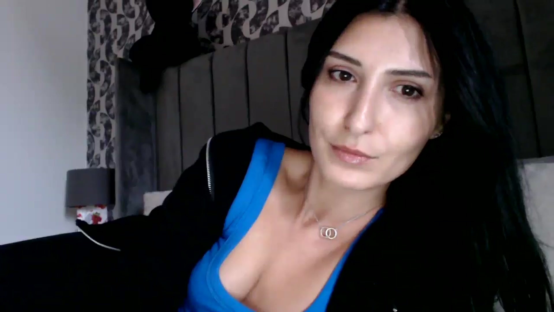 Gallery image thumbnail from MissLeanne's myfreecams stream on, 09/04/2025, 12:40 image 10 of 20