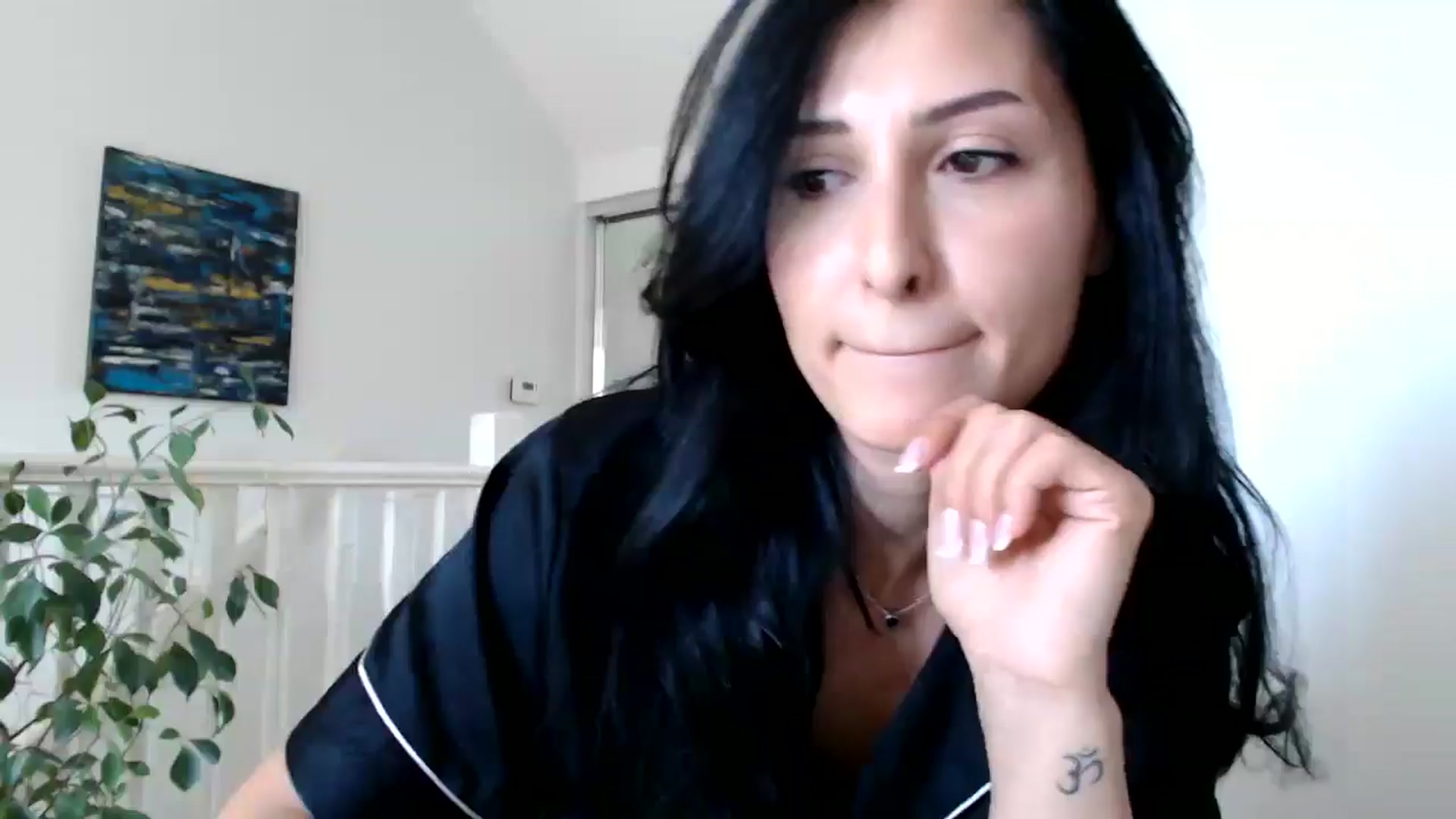 Gallery image thumbnail from MissLeanne's myfreecams stream on, 09/09/2025, 10:15 image 15 of 20