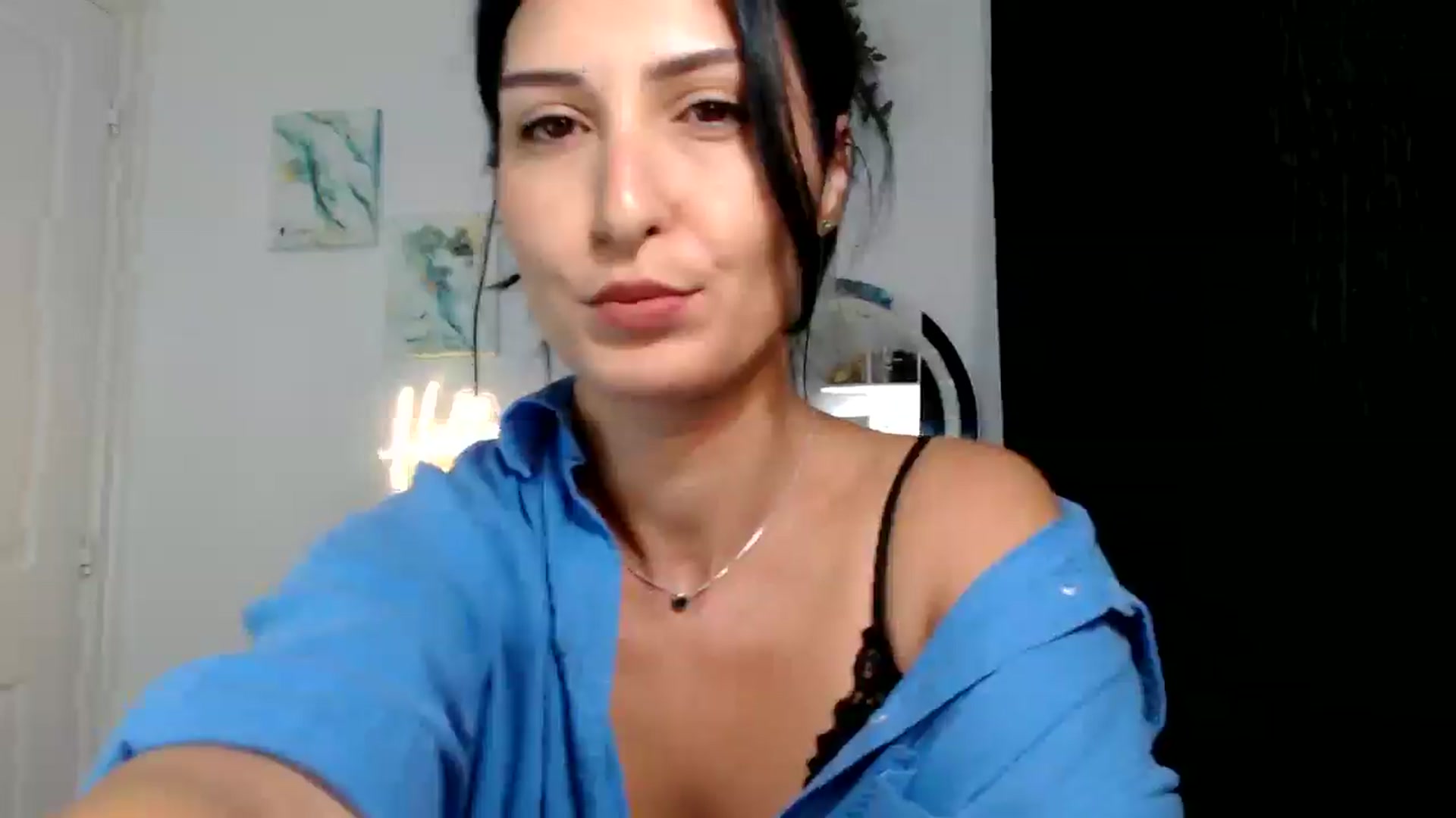 Gallery image thumbnail from MissLeanne's myfreecams stream on, 09/10/2025, 08:12 image 5 of 20