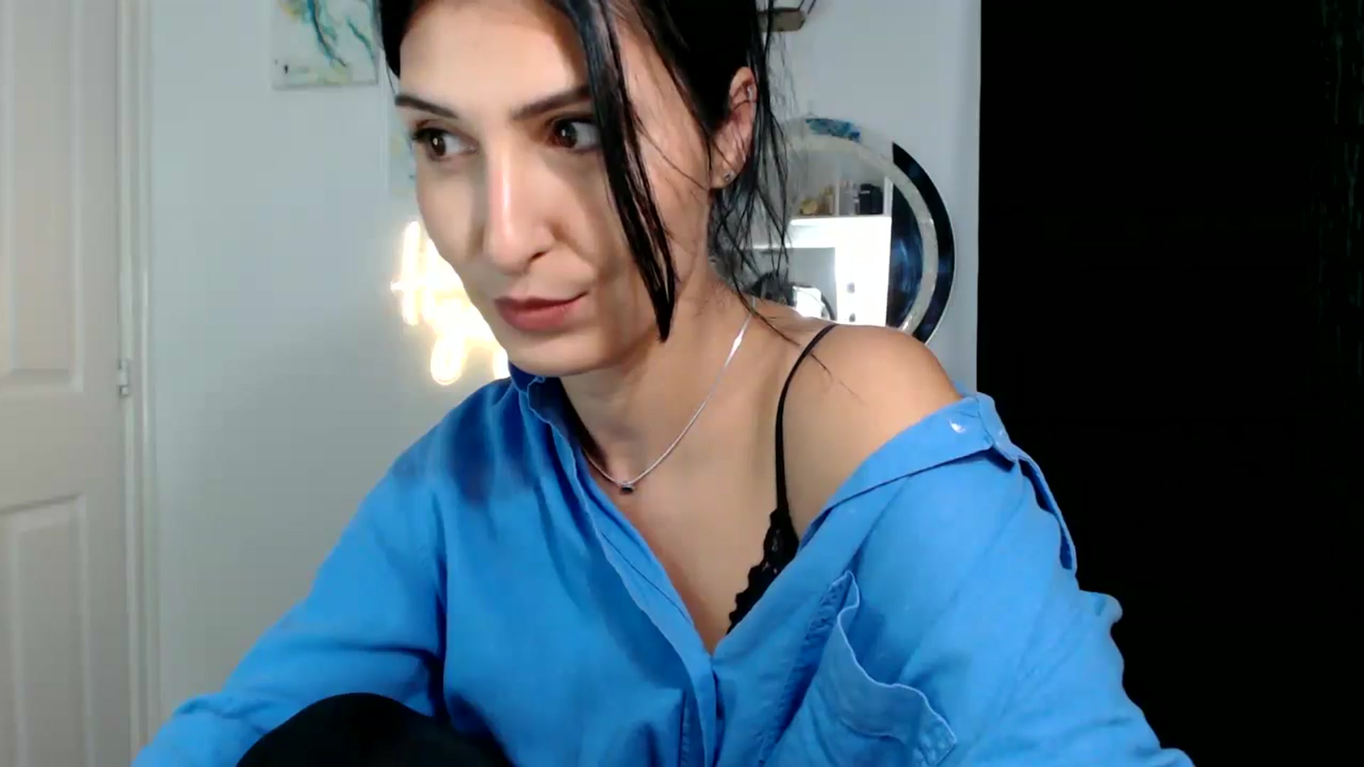 Gallery image thumbnail from MissLeanne's myfreecams stream on, 09/10/2025, 08:28 image 18 of 20