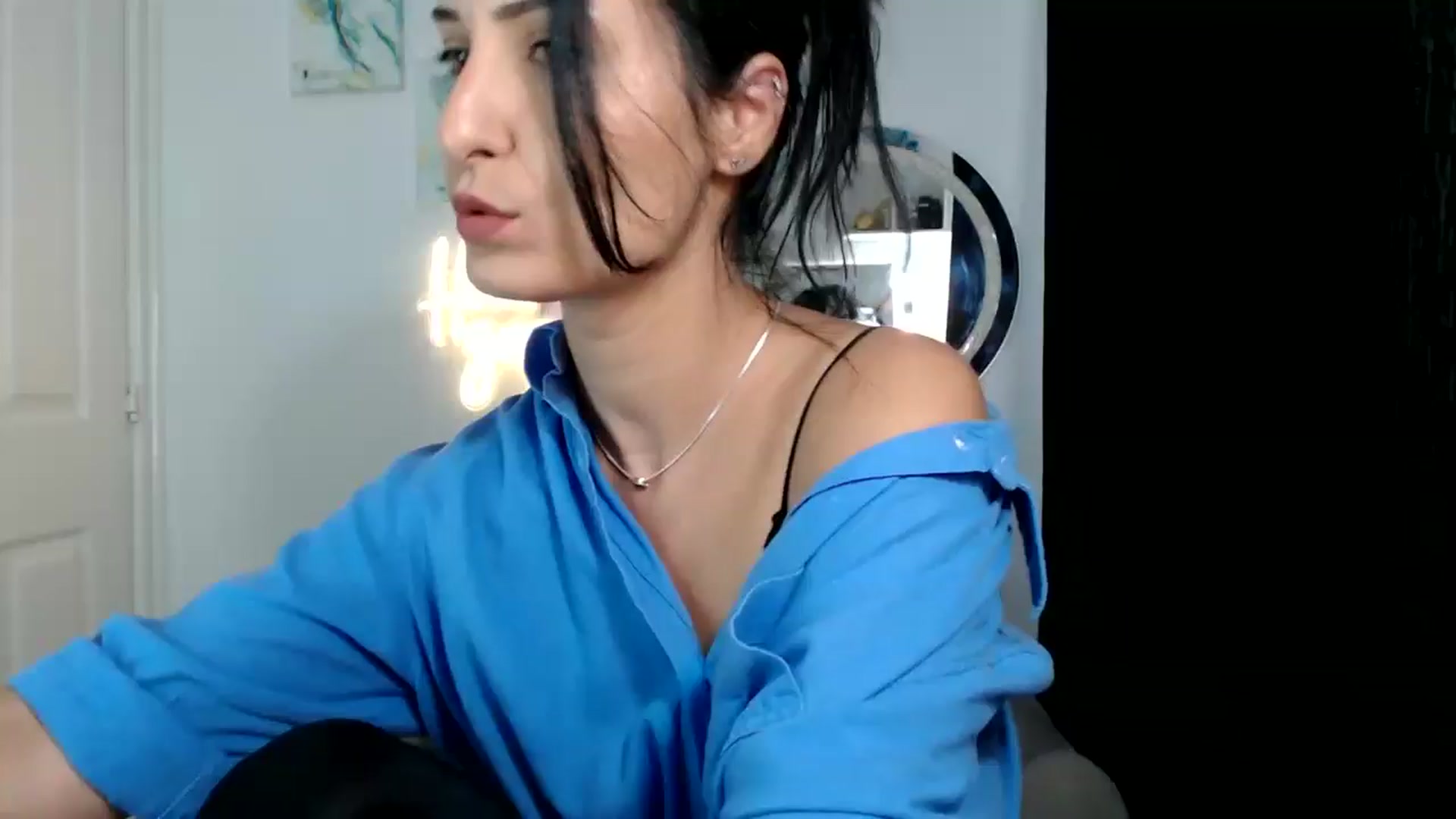 Gallery image thumbnail from MissLeanne's myfreecams stream on, 09/10/2025, 08:28 image 17 of 20