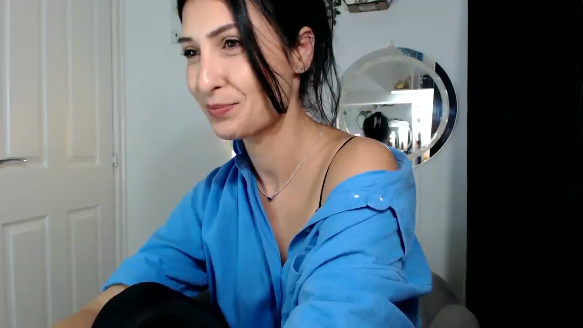 Gallery image thumbnail from MissLeanne's myfreecams stream on, 09/10/2025, 08:28 image 3 of 20