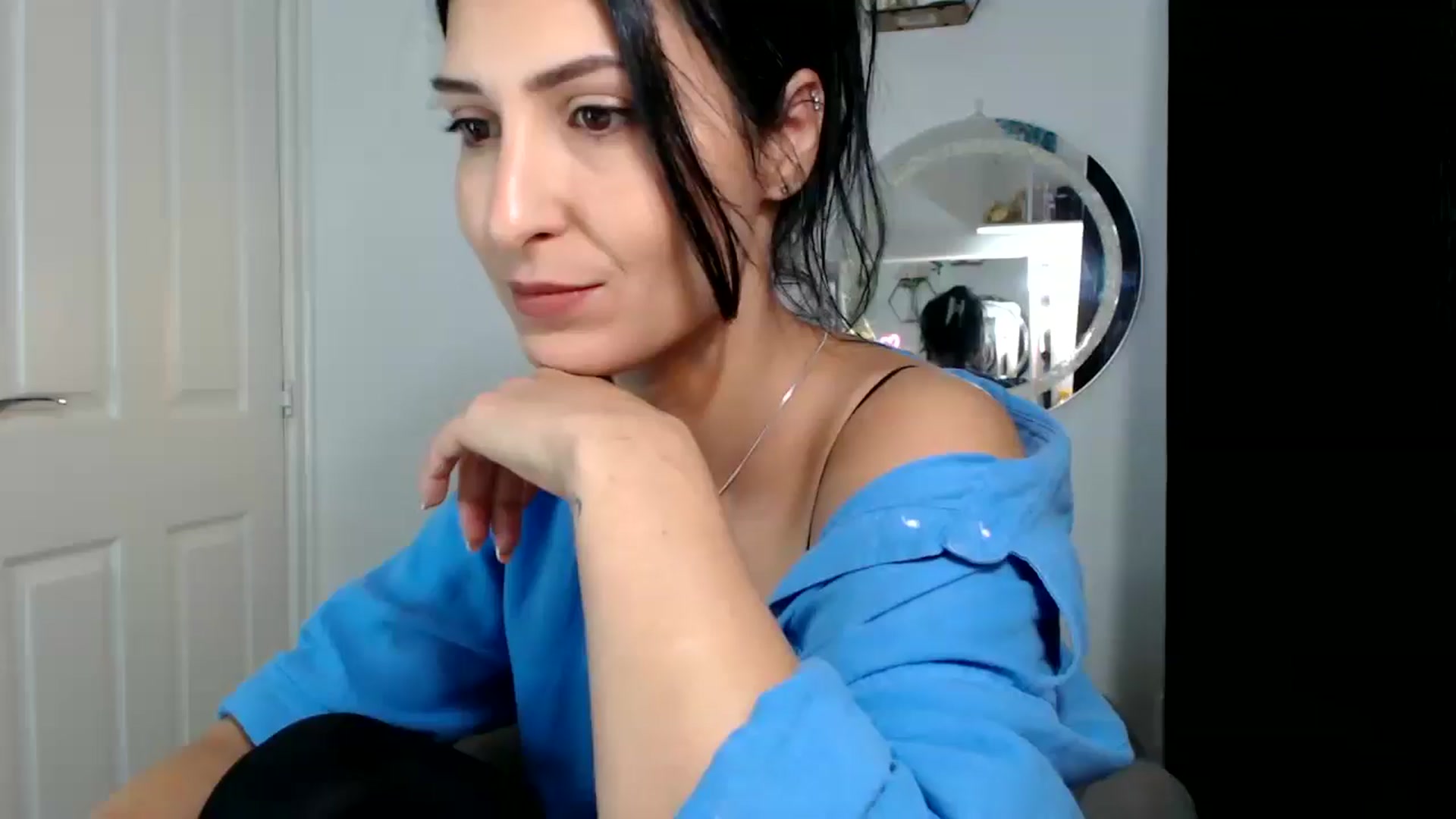 Gallery image thumbnail from MissLeanne's myfreecams stream on, 09/10/2025, 08:28 image 1 of 20