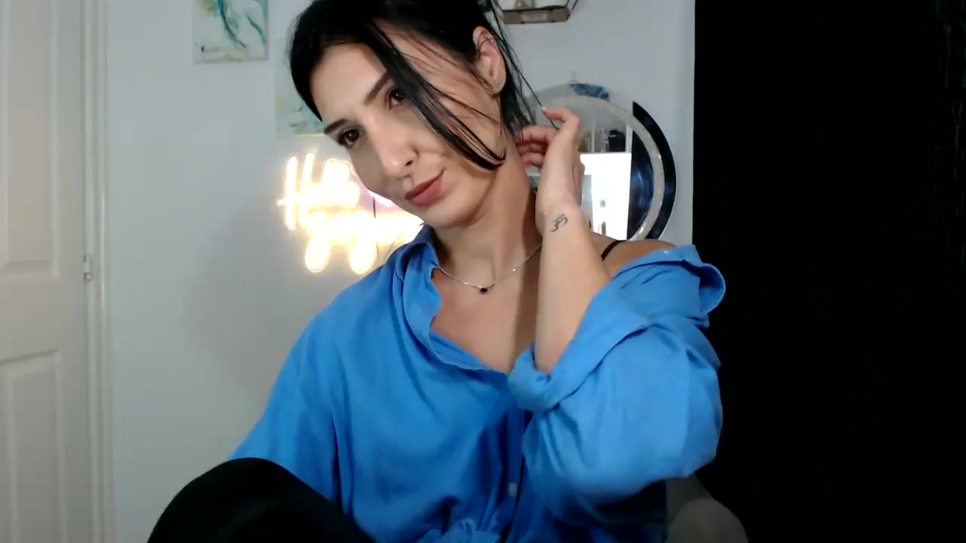 Gallery image thumbnail from MissLeanne's myfreecams stream on, 09/10/2025, 08:28 image 15 of 20