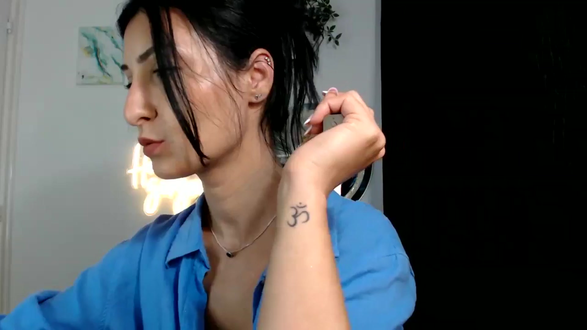 Gallery image thumbnail from MissLeanne's myfreecams stream on, 09/10/2025, 08:40 image 19 of 20
