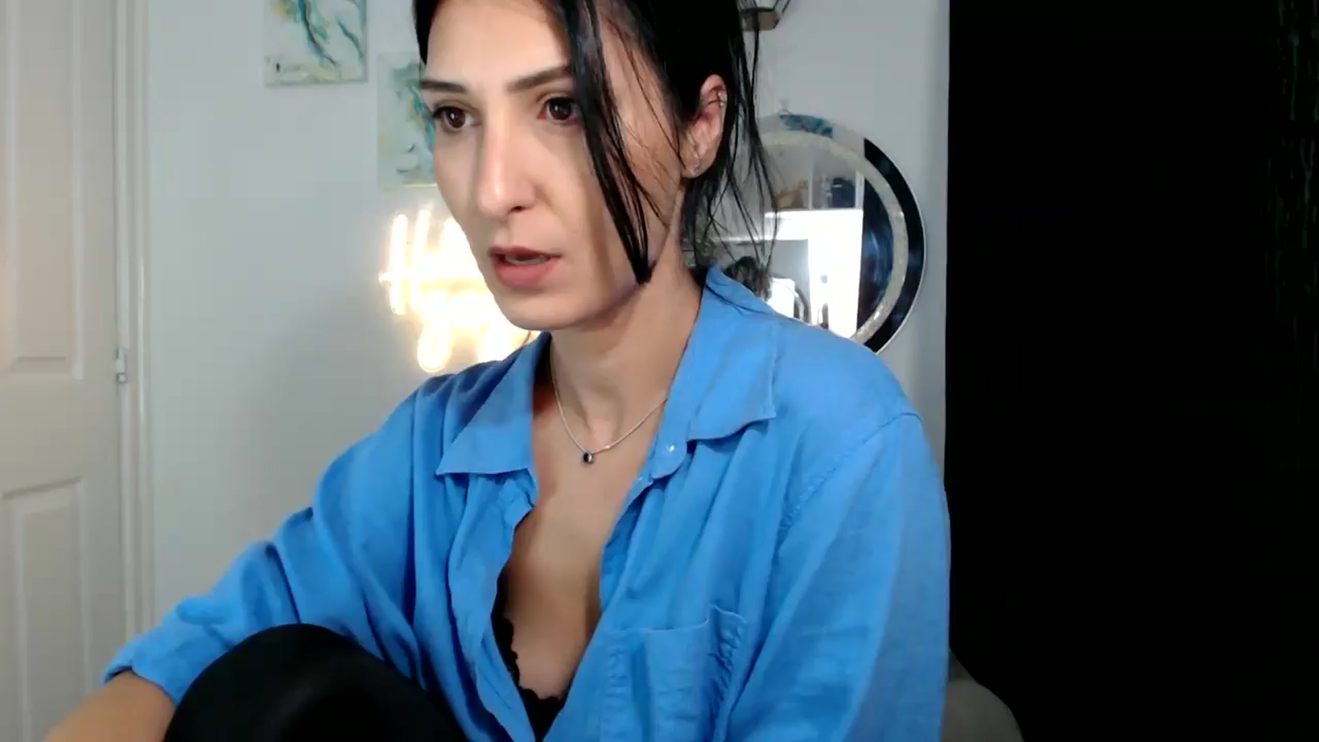 Gallery image thumbnail from MissLeanne's myfreecams stream on, 09/10/2025, 08:40 image 7 of 20