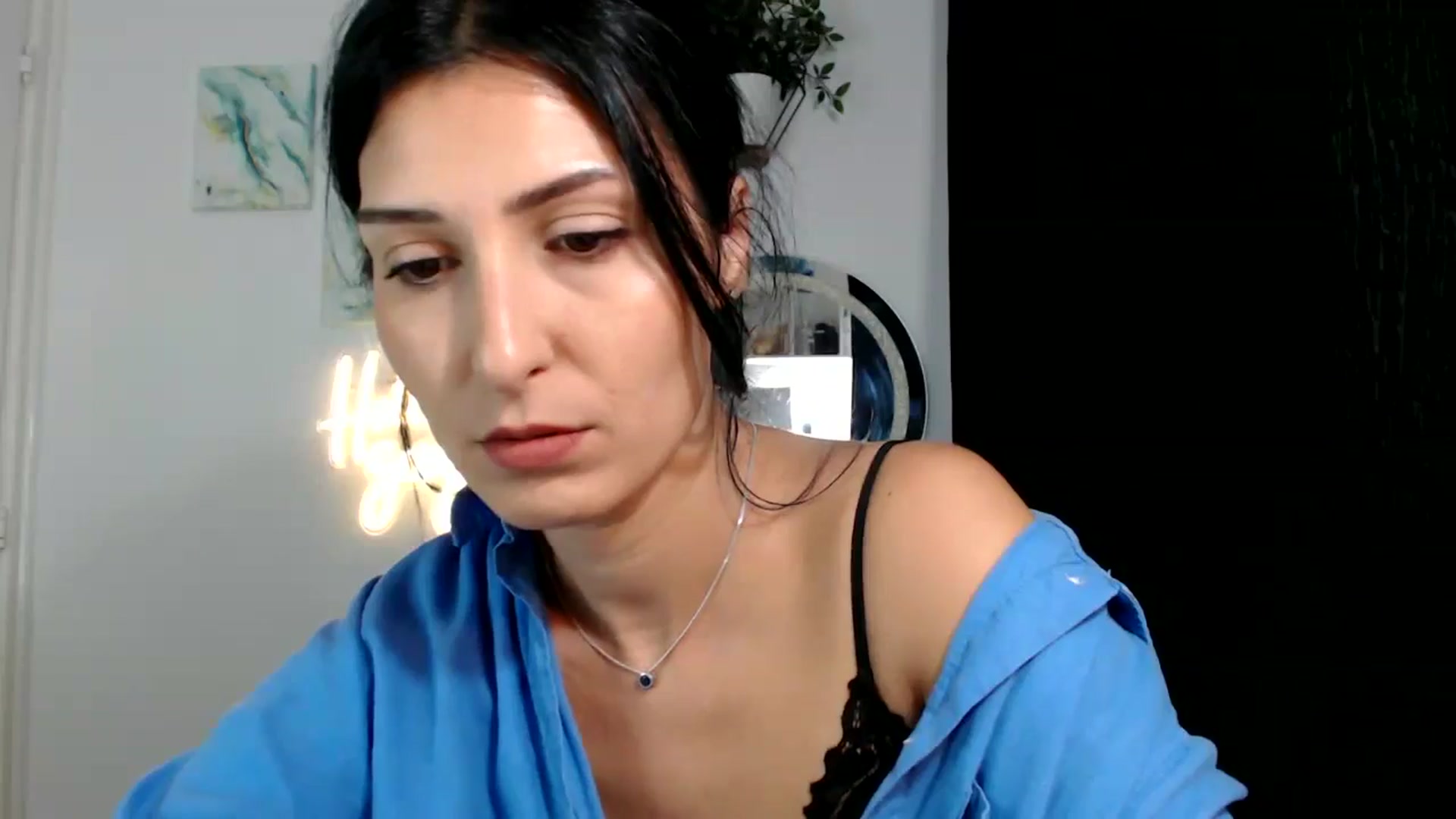 Gallery image thumbnail from MissLeanne's myfreecams stream on, 09/10/2025, 08:58 image 15 of 20