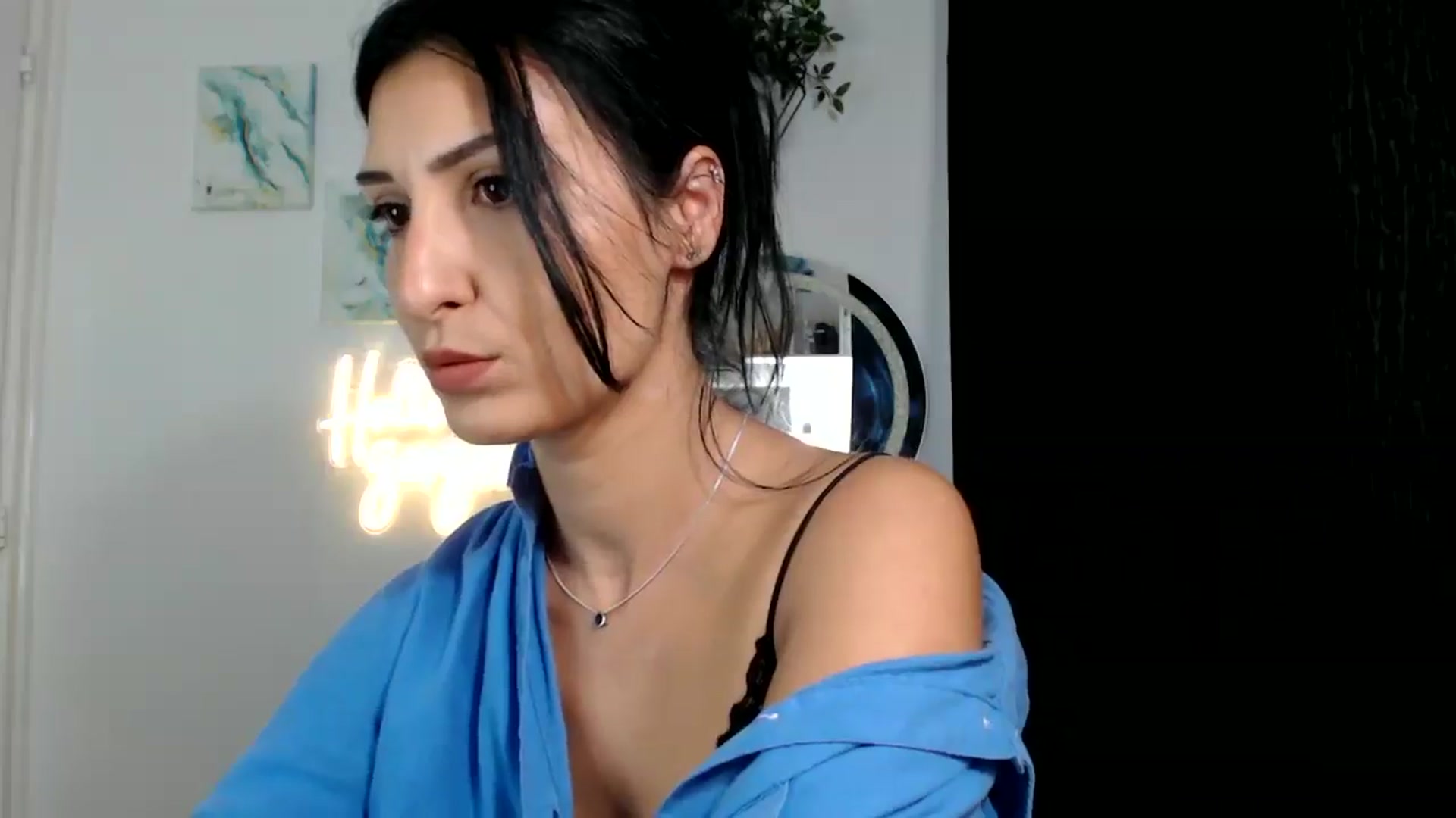 Gallery image thumbnail from MissLeanne's myfreecams stream on, 09/10/2025, 08:58 image 19 of 20