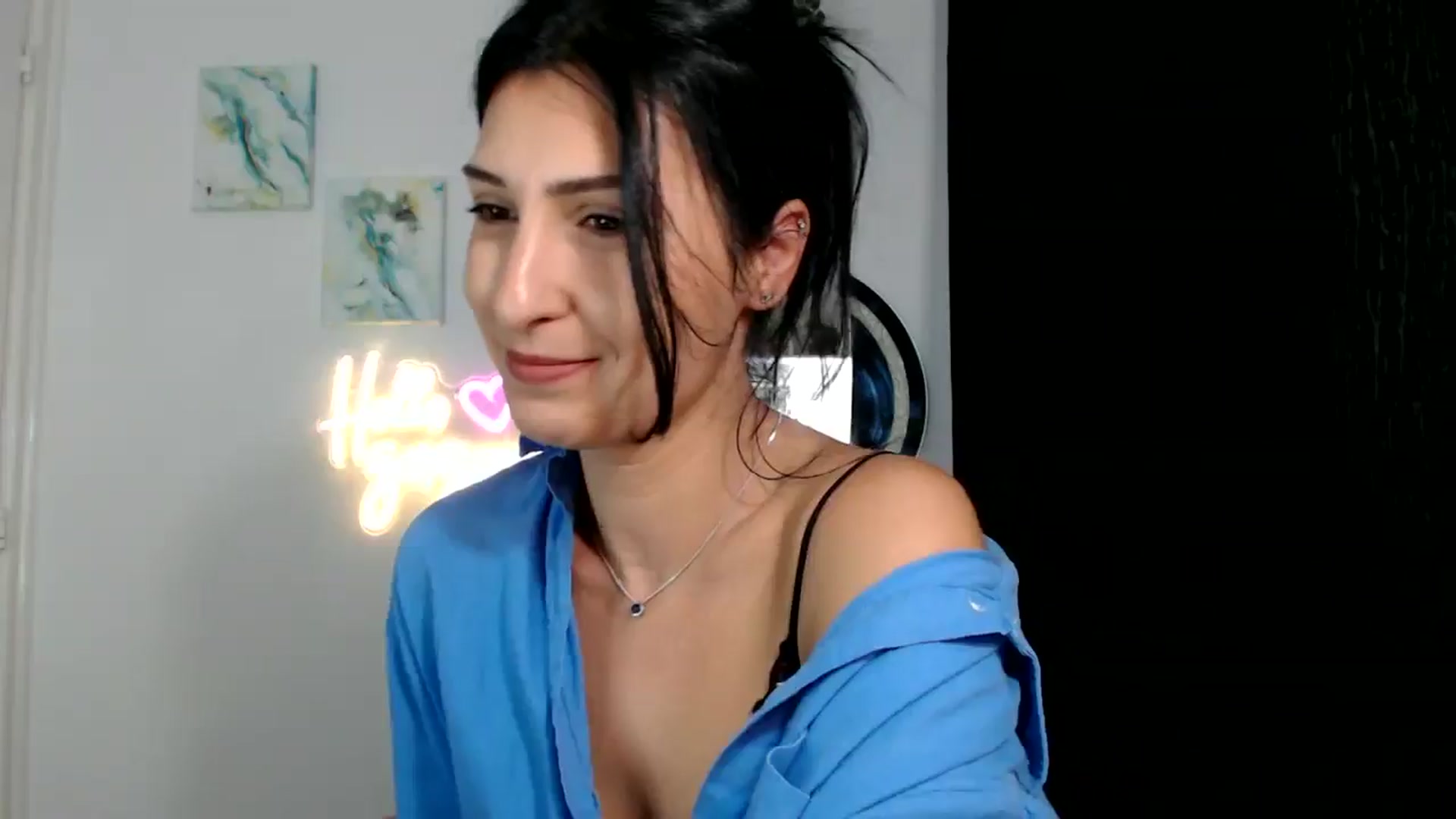 Gallery image thumbnail from MissLeanne's myfreecams stream on, 09/10/2025, 08:58 image 13 of 20