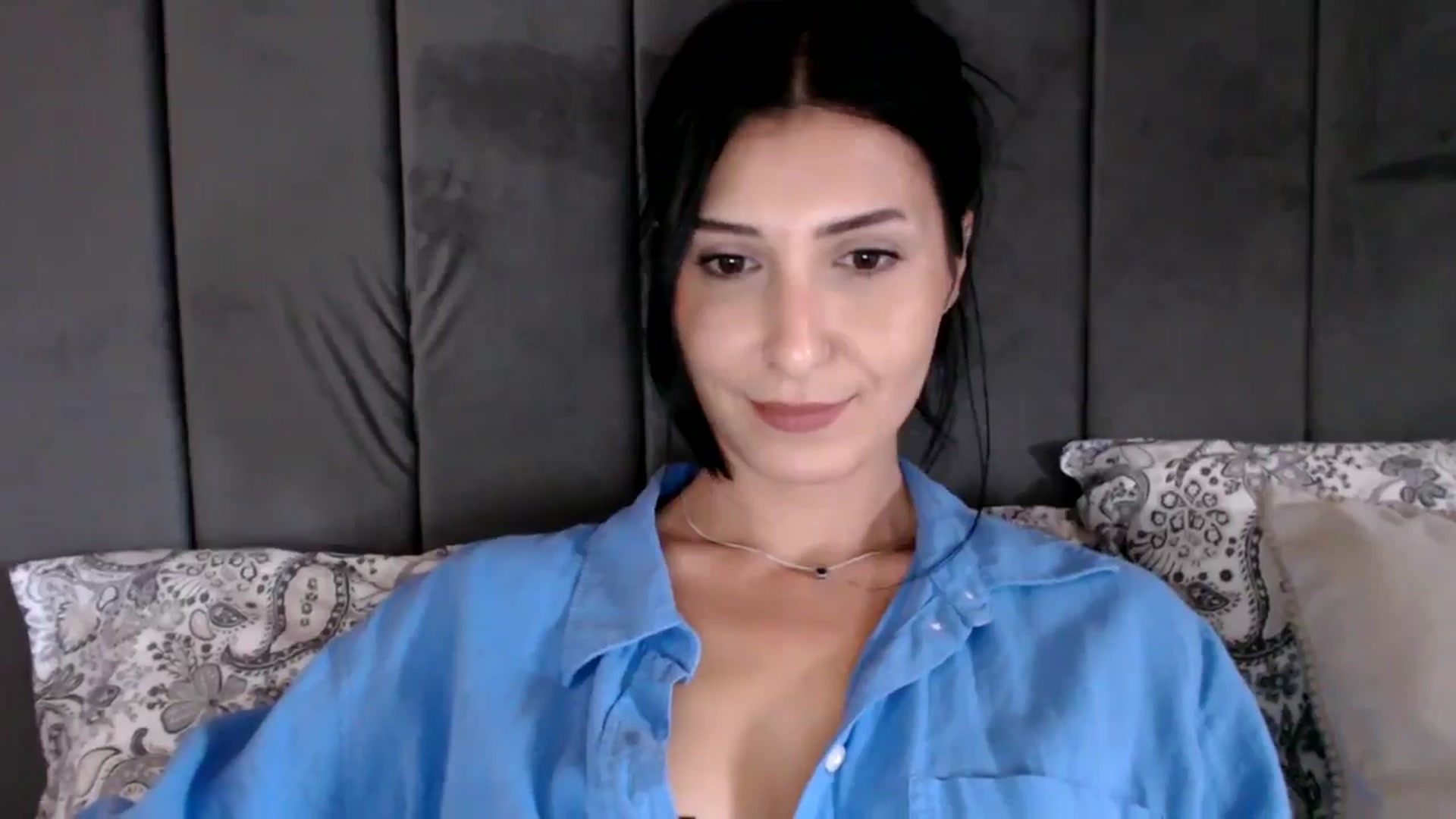 Gallery image thumbnail from MissLeanne's myfreecams stream on, 09/10/2025, 10:40 image 13 of 20