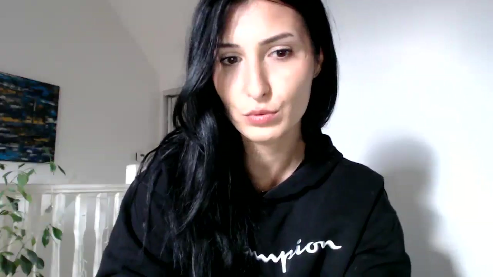 Gallery image thumbnail from MissLeanne's myfreecams stream on, 09/10/2025, 12:11 image 14 of 20
