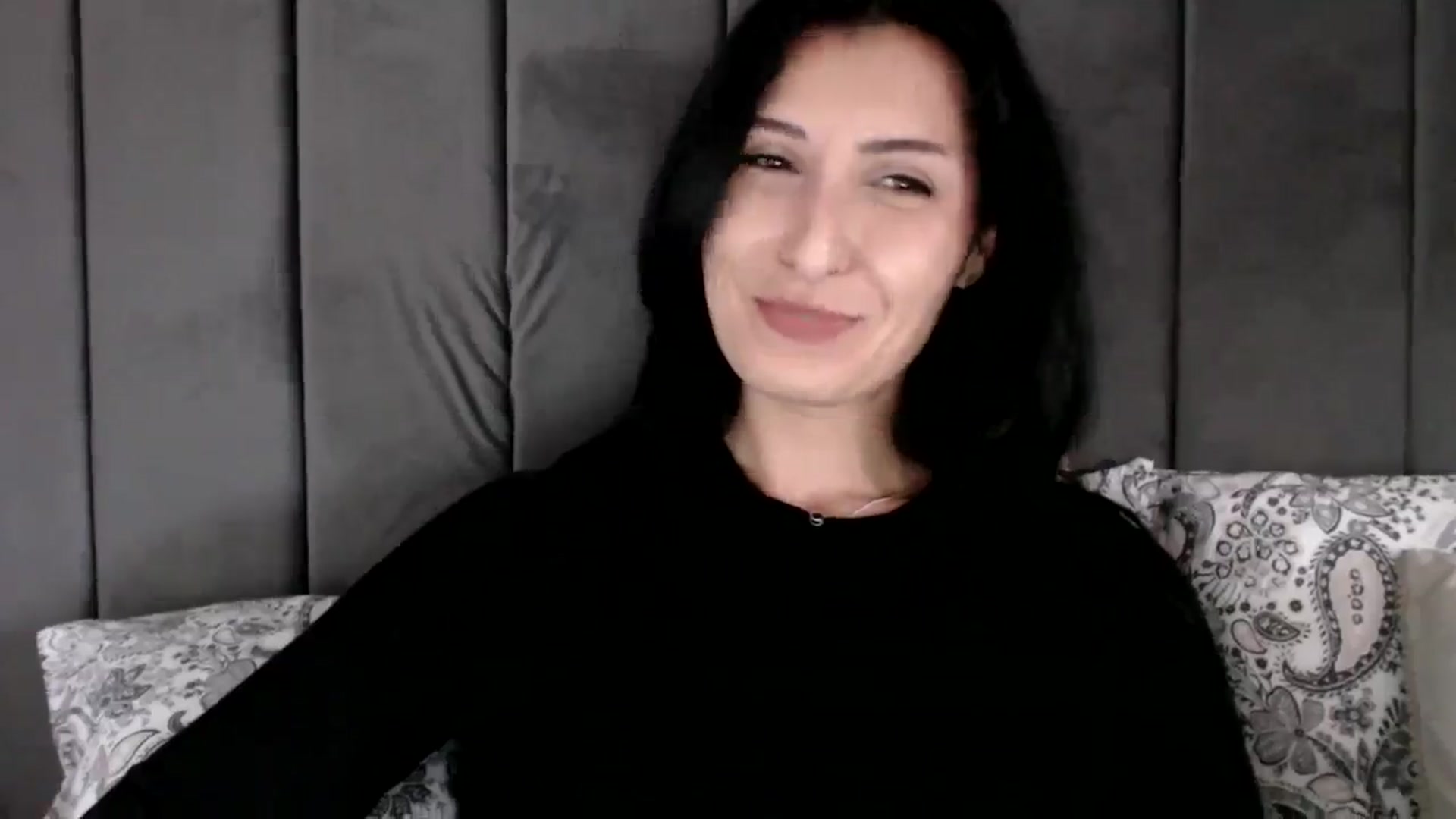 Gallery image thumbnail from MissLeanne's myfreecams stream on, 09/10/2025, 12:29 image 6 of 20