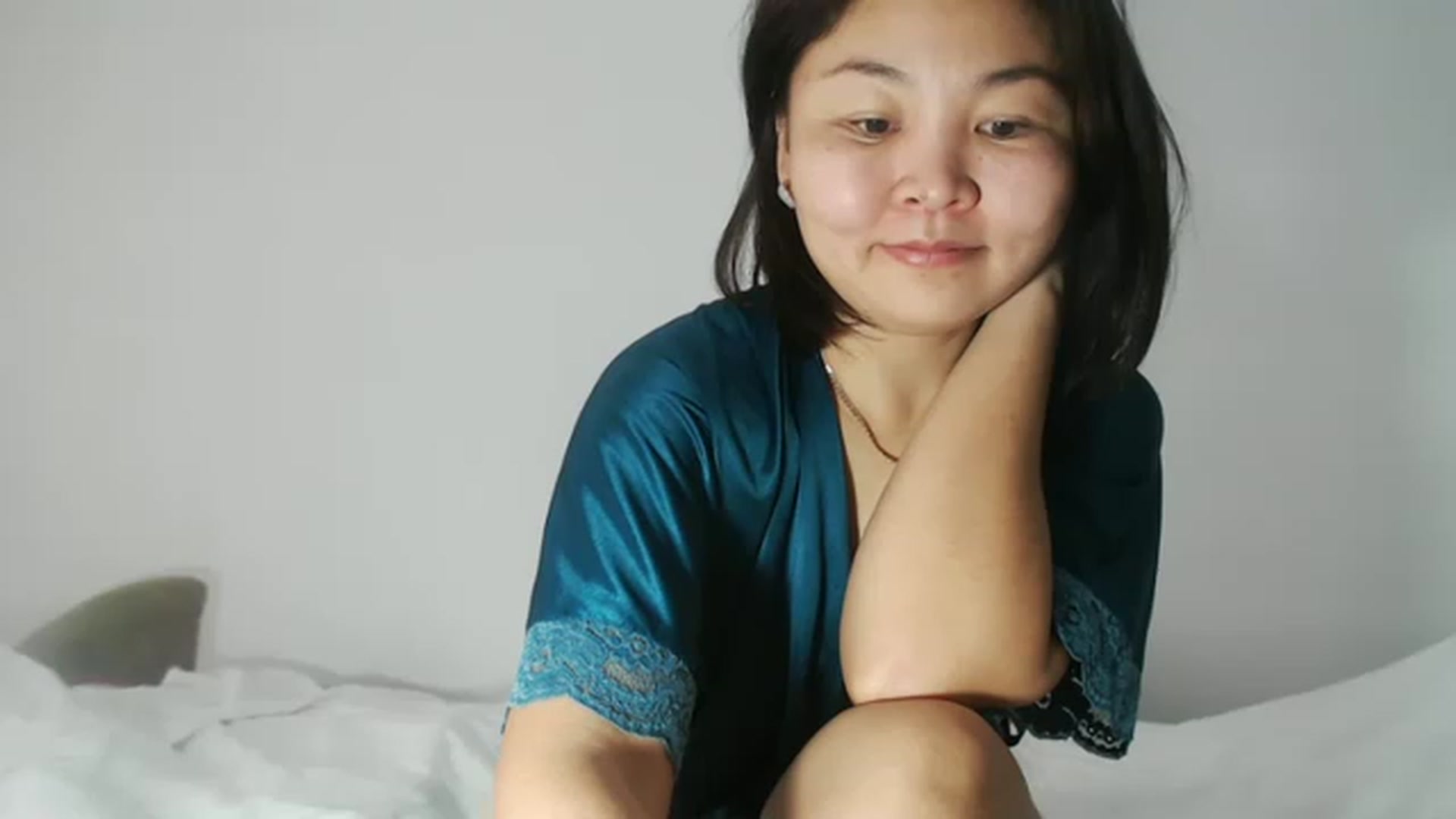 Gallery image thumbnail from MissLeilya's myfreecams stream on, 02/13/2023, 05:02 image 6 of 20