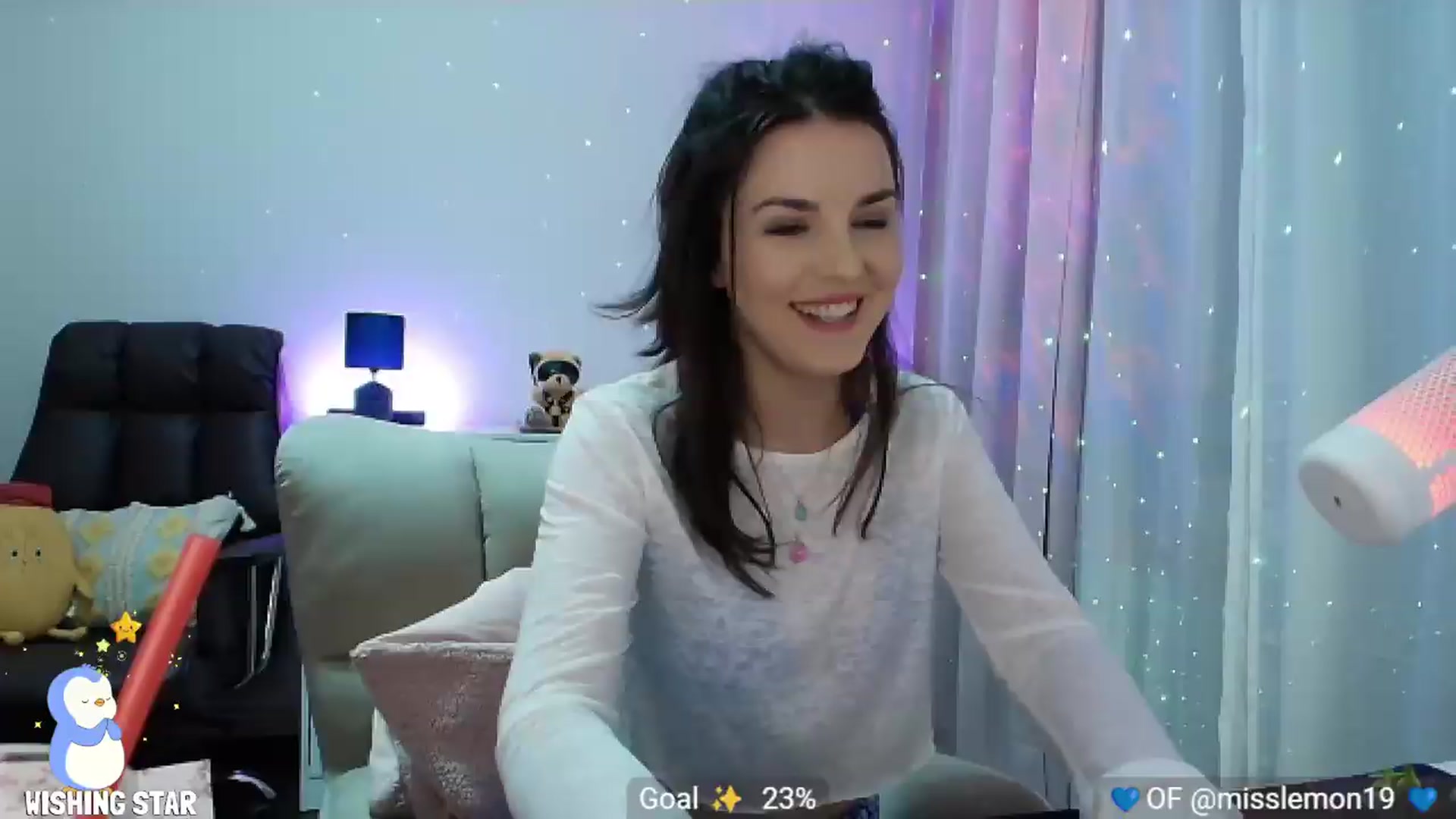Gallery image thumbnail from MissLemonOG's myfreecams stream on, 08/08/2026, 19:45 image 18 of 20