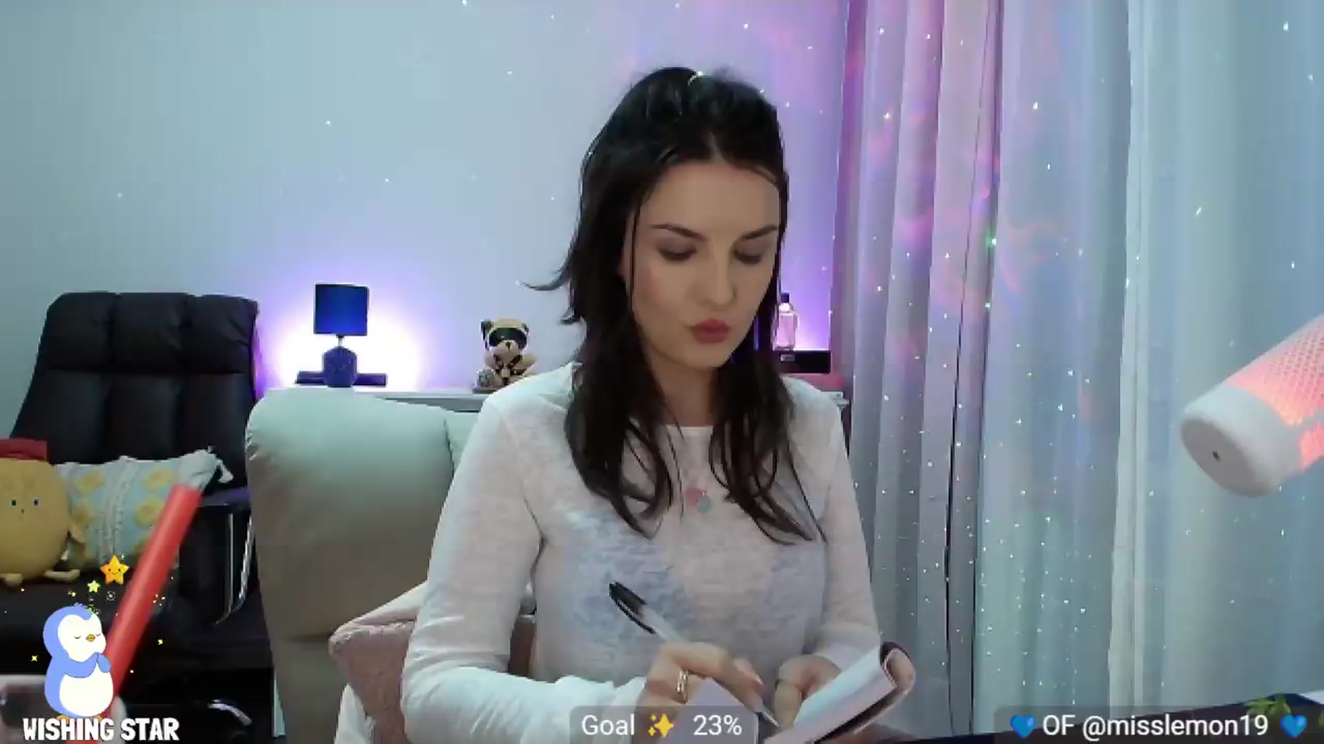 Gallery image thumbnail from MissLemonOG's myfreecams stream on, 08/08/2026, 19:45 image 16 of 20