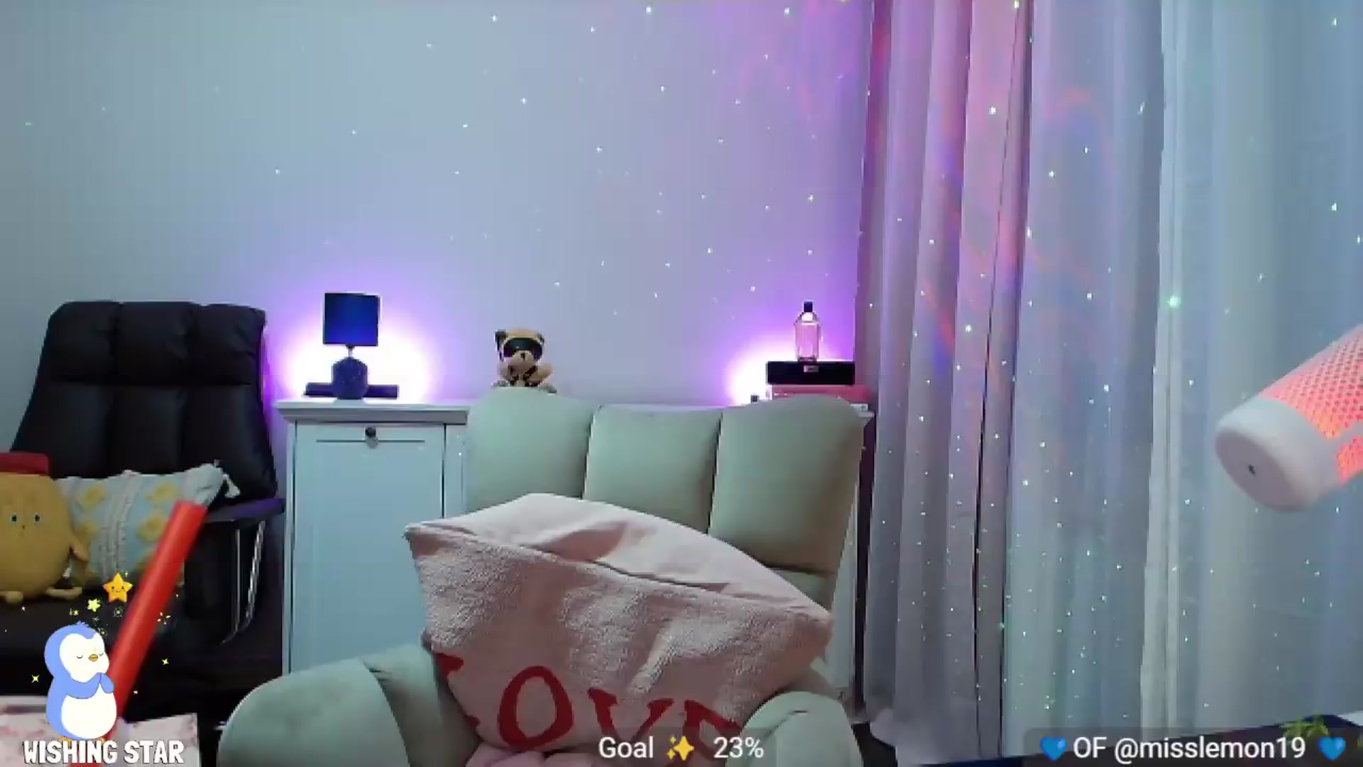Gallery image thumbnail from MissLemonOG's myfreecams stream on, 08/08/2026, 19:45 image 20 of 20