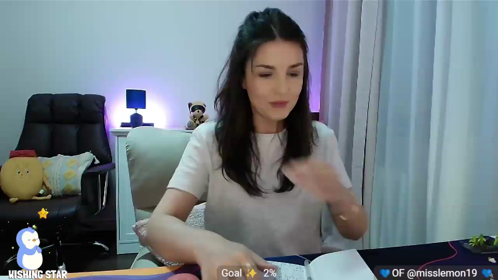 Gallery image thumbnail from MissLemonOG's myfreecams stream on, 08/15/2026, 20:25 image 7 of 20