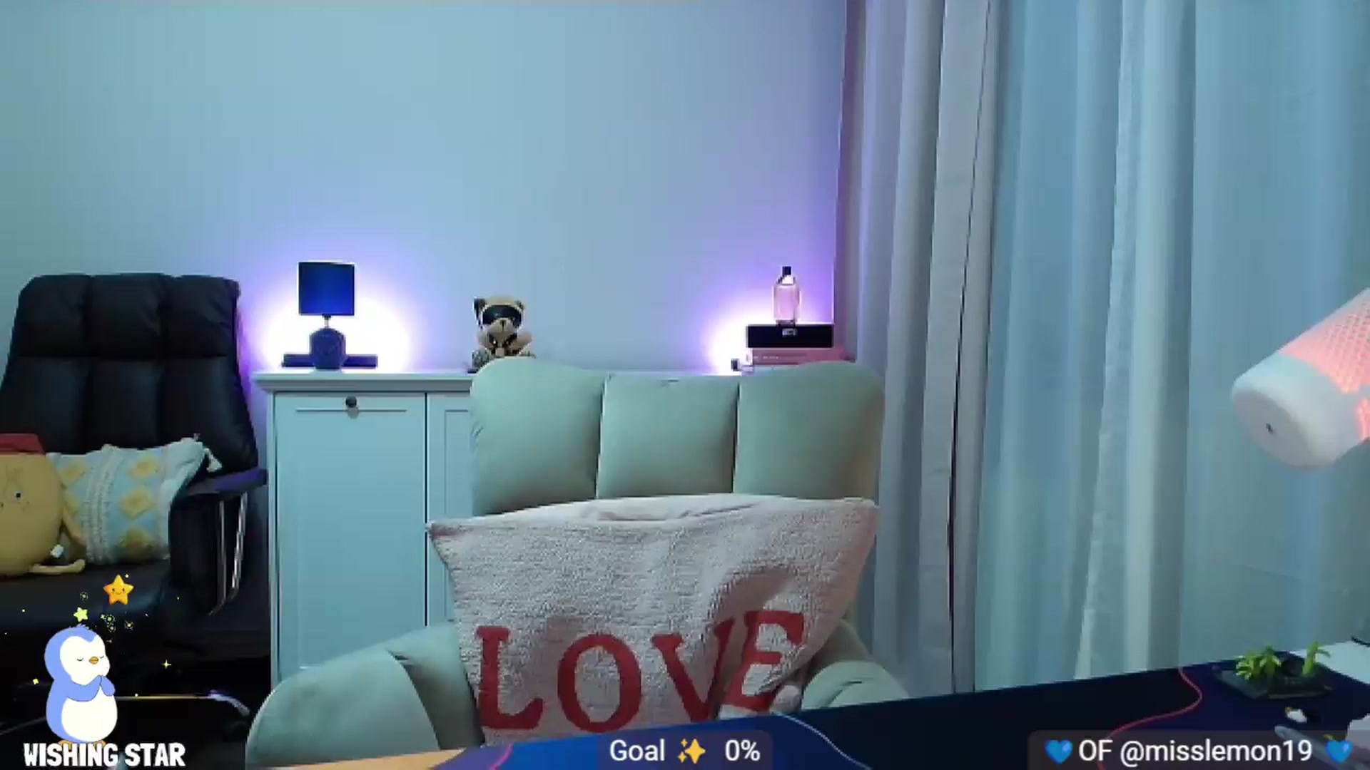 Gallery image thumbnail from MissLemonOG's myfreecams stream on, 08/16/2026, 16:33 image 8 of 20