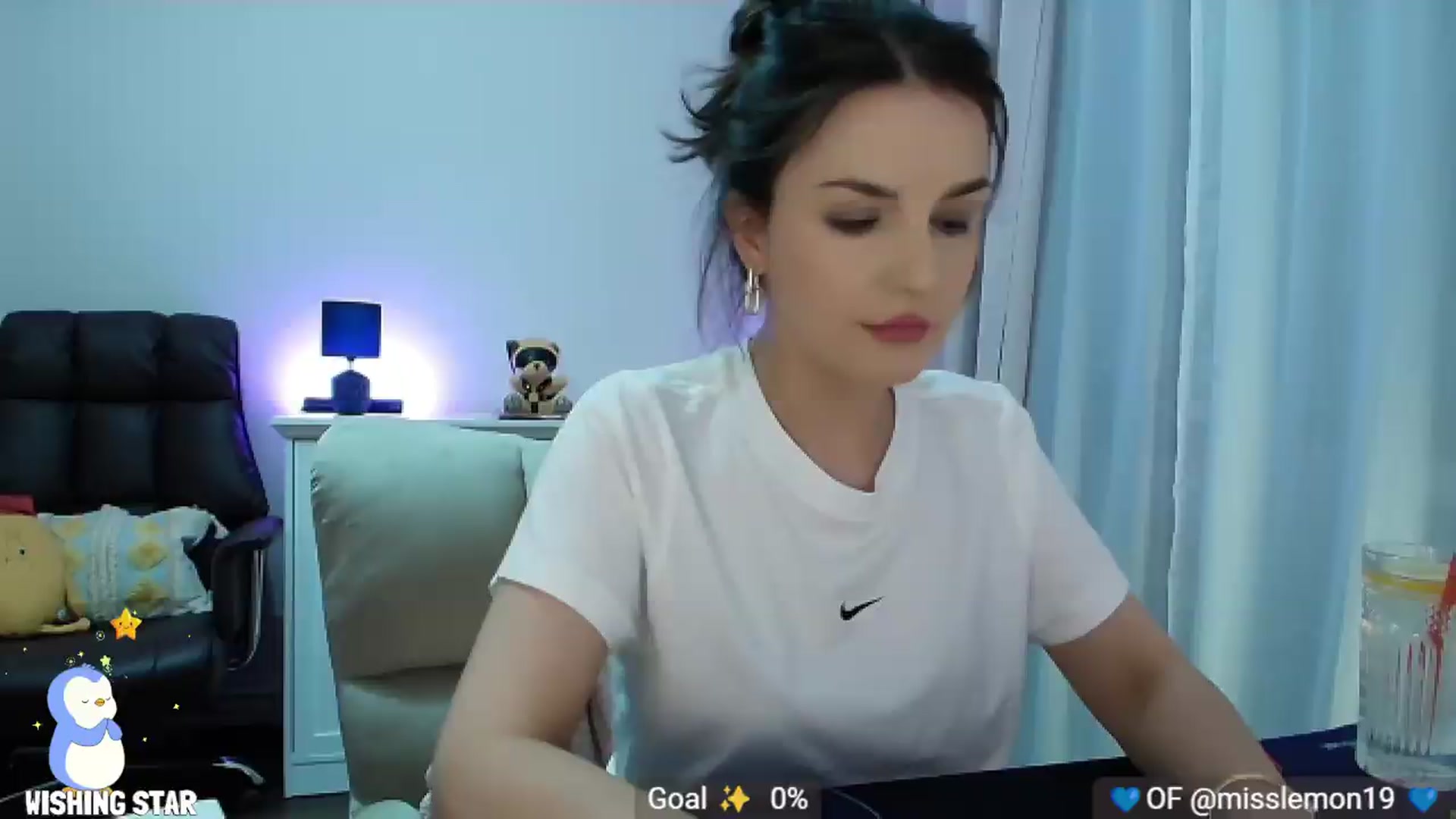 Gallery image thumbnail from MissLemonOG's myfreecams stream on, 08/23/2026, 07:15 image 4 of 20