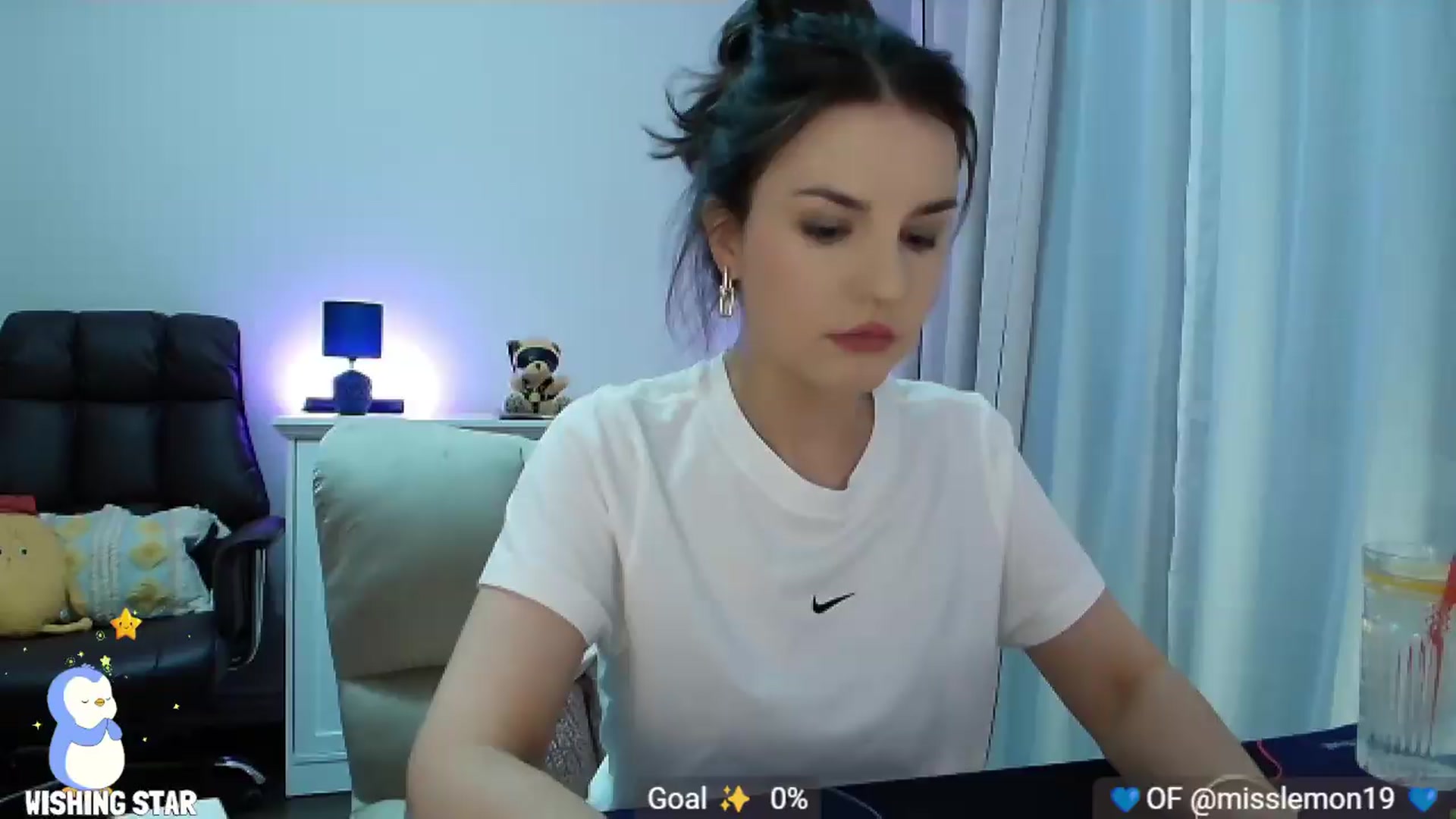 Gallery image thumbnail from MissLemonOG's myfreecams stream on, 08/23/2026, 07:15 image 1 of 20
