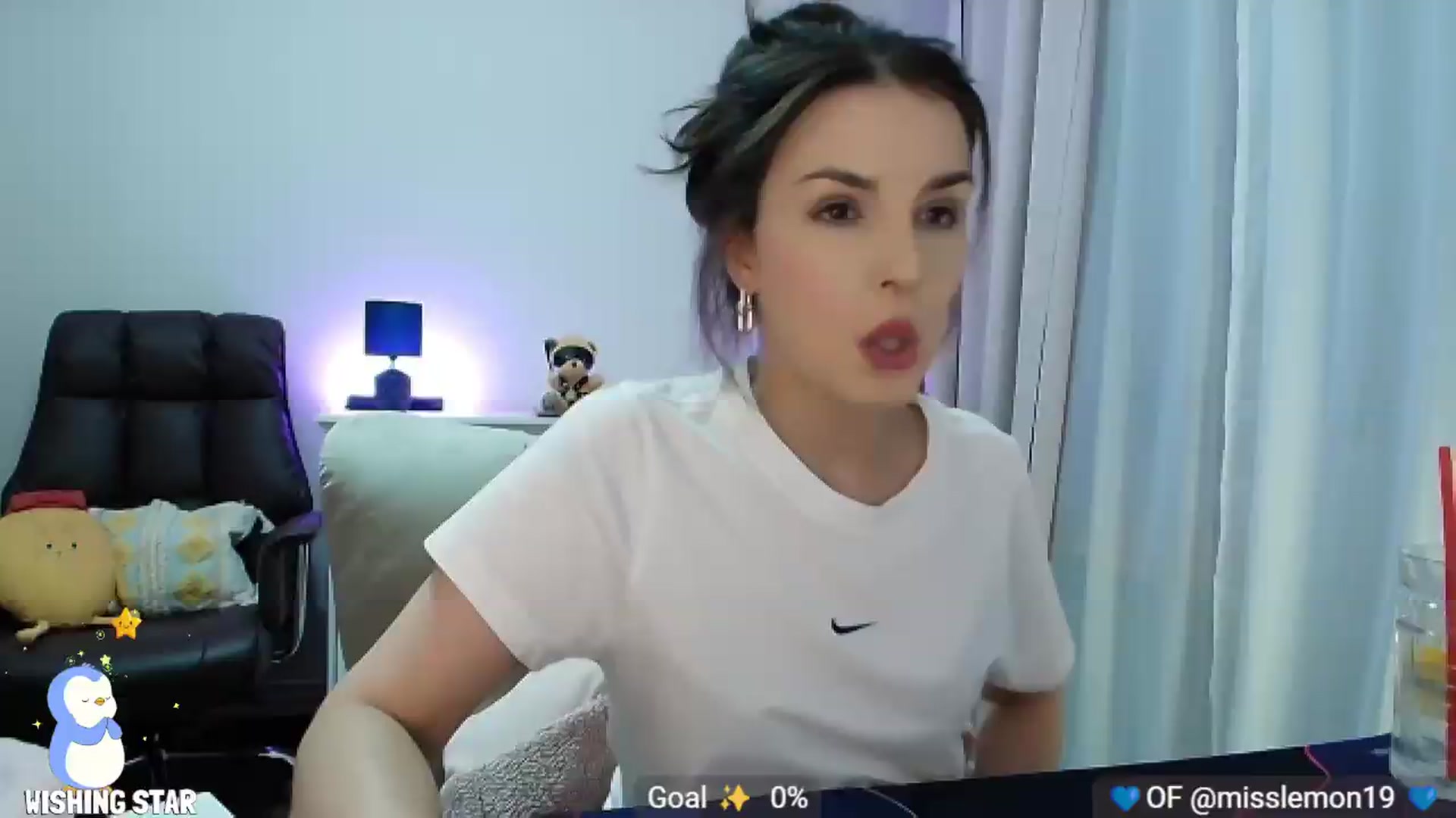 Gallery image thumbnail from MissLemonOG's myfreecams stream on, 08/23/2026, 09:07 image 1 of 20