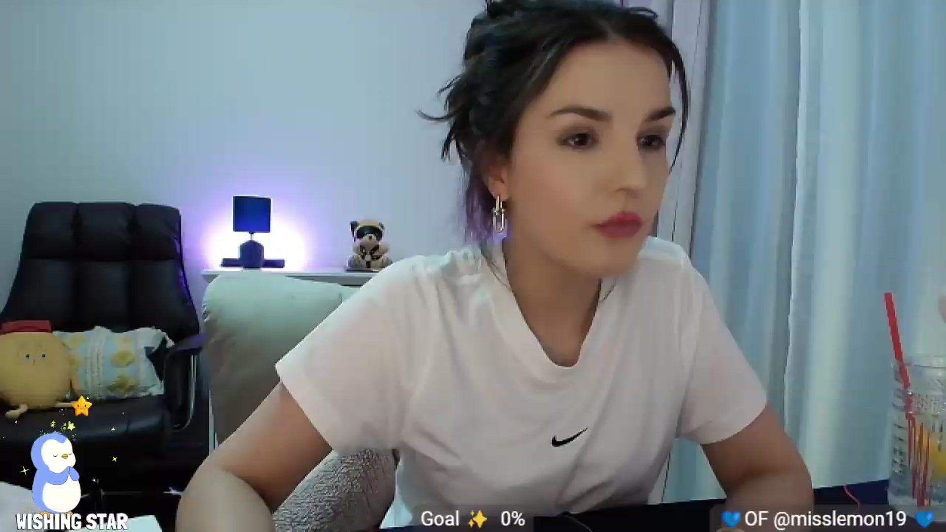 Gallery image thumbnail from MissLemonOG's myfreecams stream on, 08/23/2026, 09:07 image 14 of 20