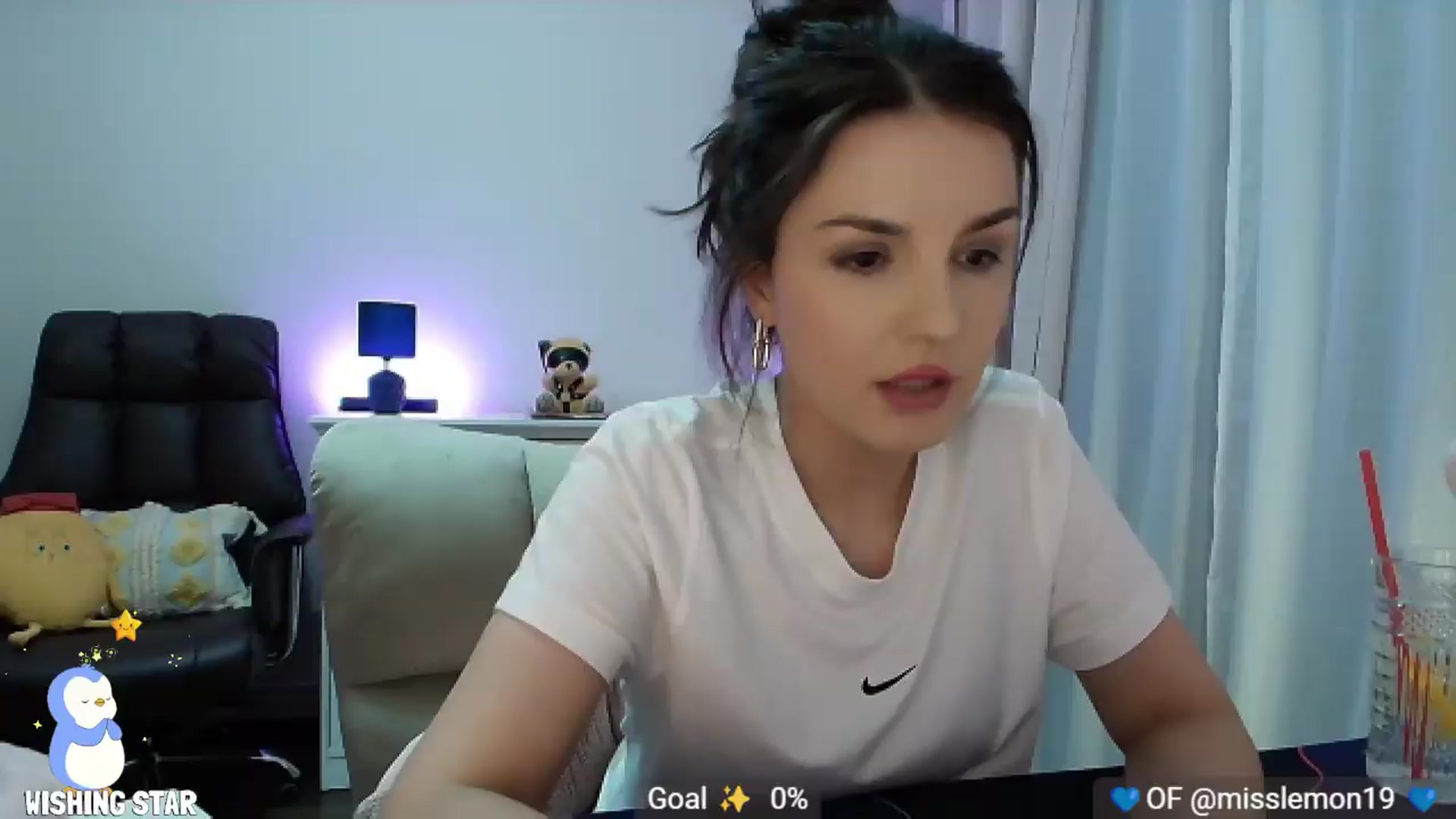 Gallery image thumbnail from MissLemonOG's myfreecams stream on, 08/23/2026, 09:07 image 18 of 20
