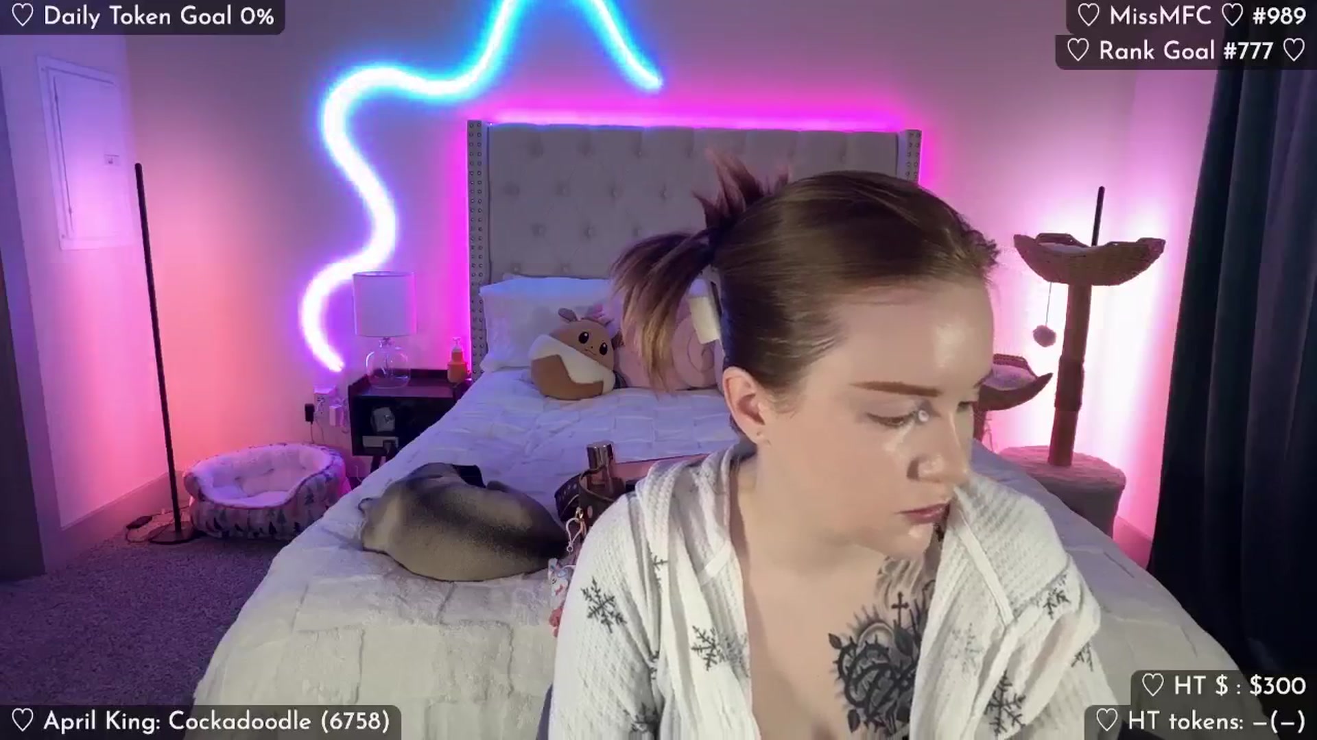 Gallery image thumbnail from MissLizzy's myfreecams stream on, 04/13/2026, 03:15 image 9 of 20