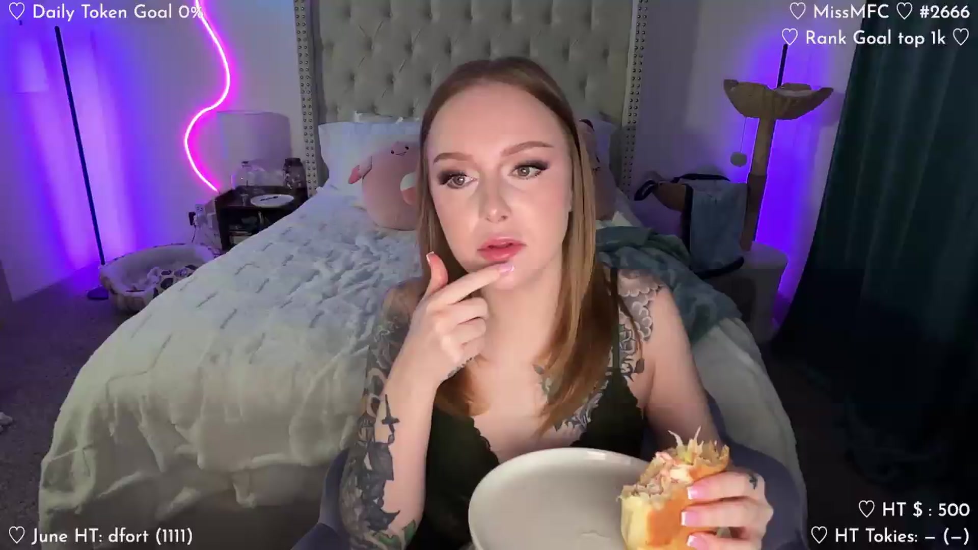 Gallery image thumbnail from MissLizzy's myfreecams stream on, 06/12/2026, 05:13 image 4 of 20