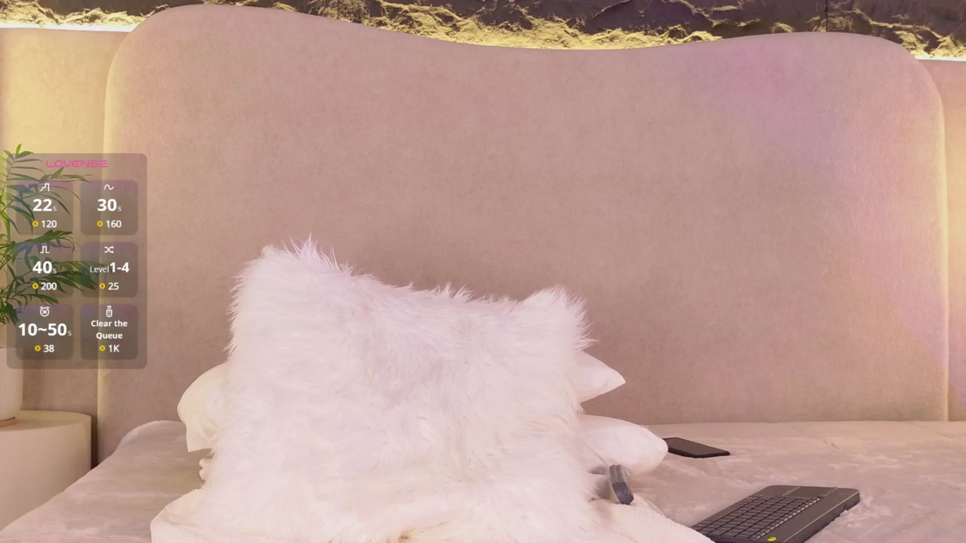 Gallery image thumbnail from MissLove's myfreecams stream on, 07/01/2025, 20:21 image 11 of 20