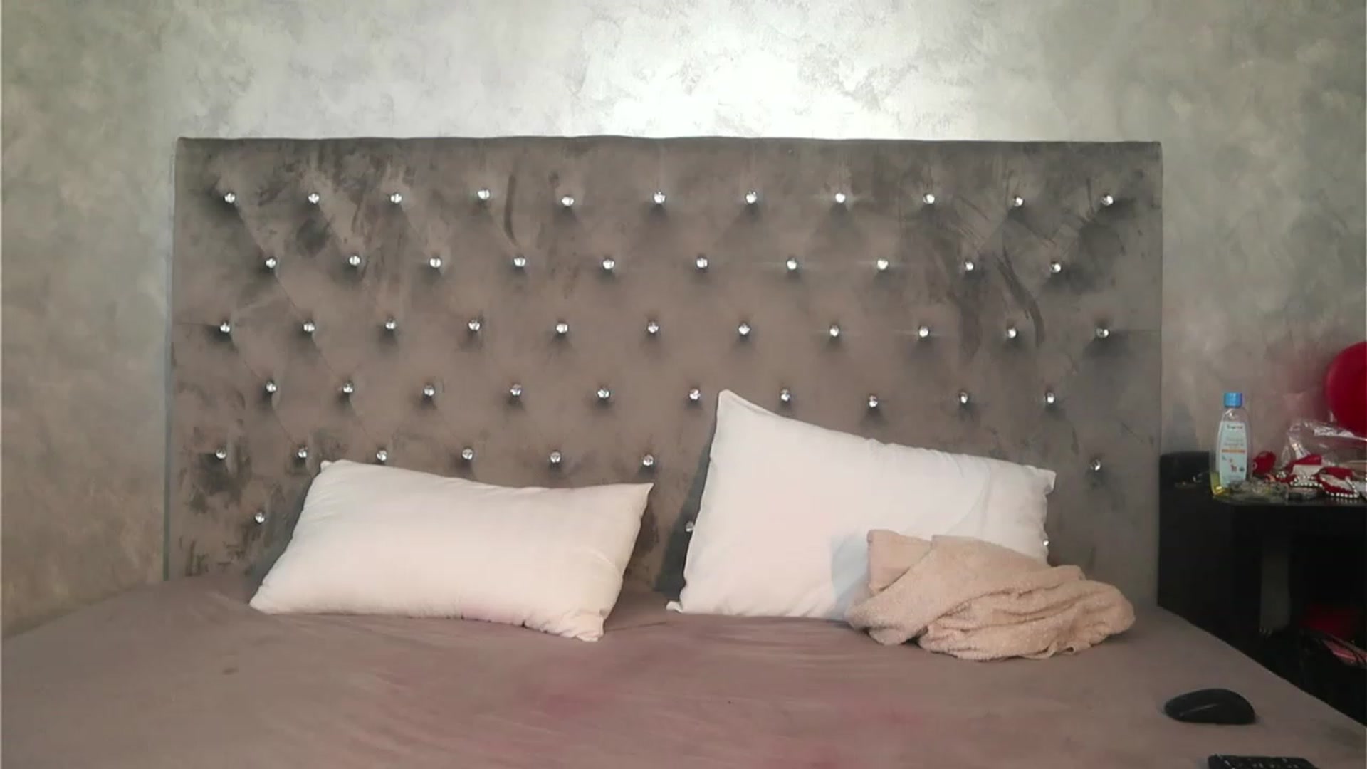 Gallery image thumbnail from MissLullu's myfreecams stream on, 09/13/2023, 08:08 image 11 of 20