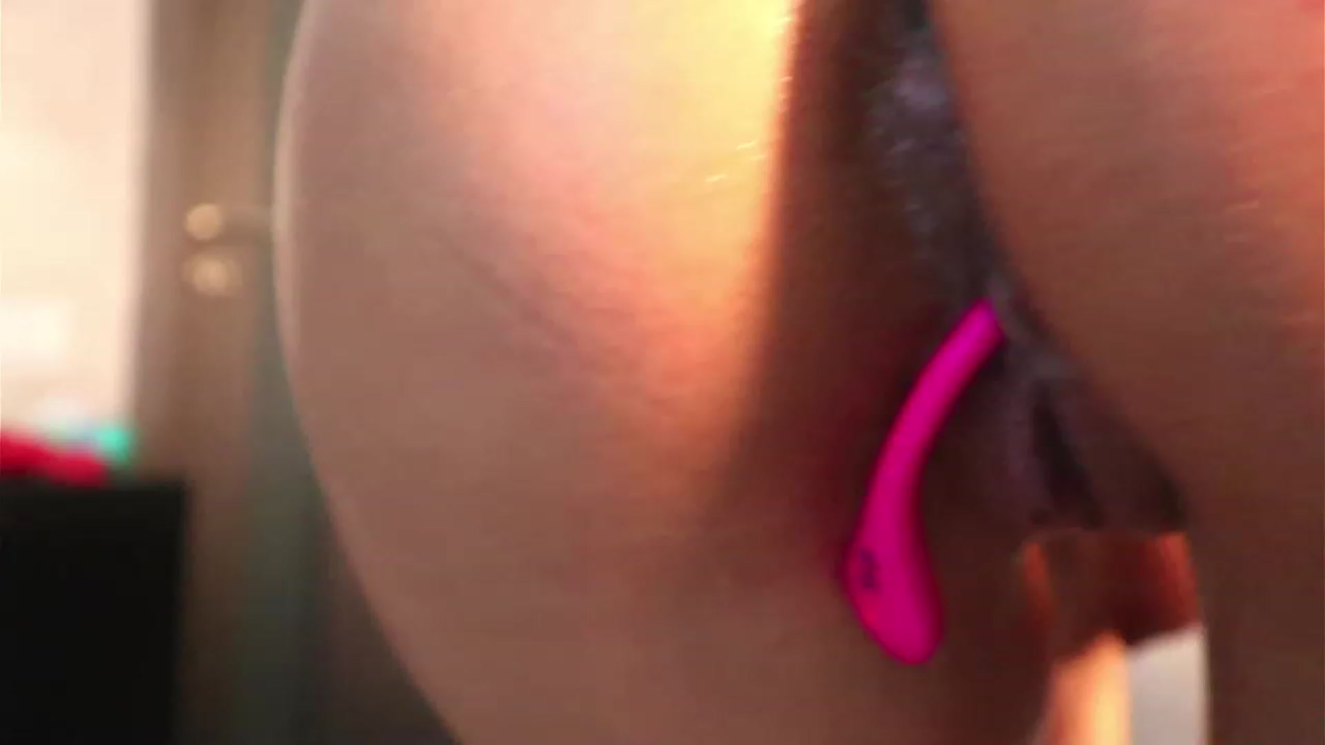 Gallery image thumbnail from MissLullu's myfreecams stream on, 03/09/2024, 10:14 image 2 of 20