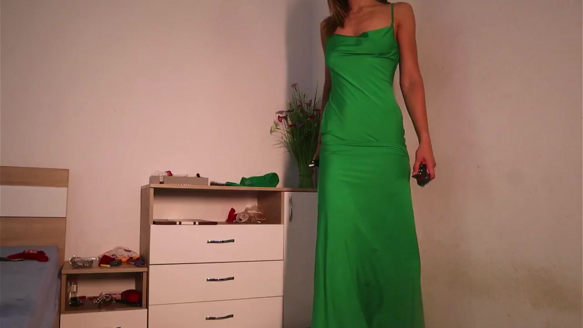 Gallery image thumbnail from MissLullu's myfreecams stream on, 08/07/2024, 13:38 image 12 of 20