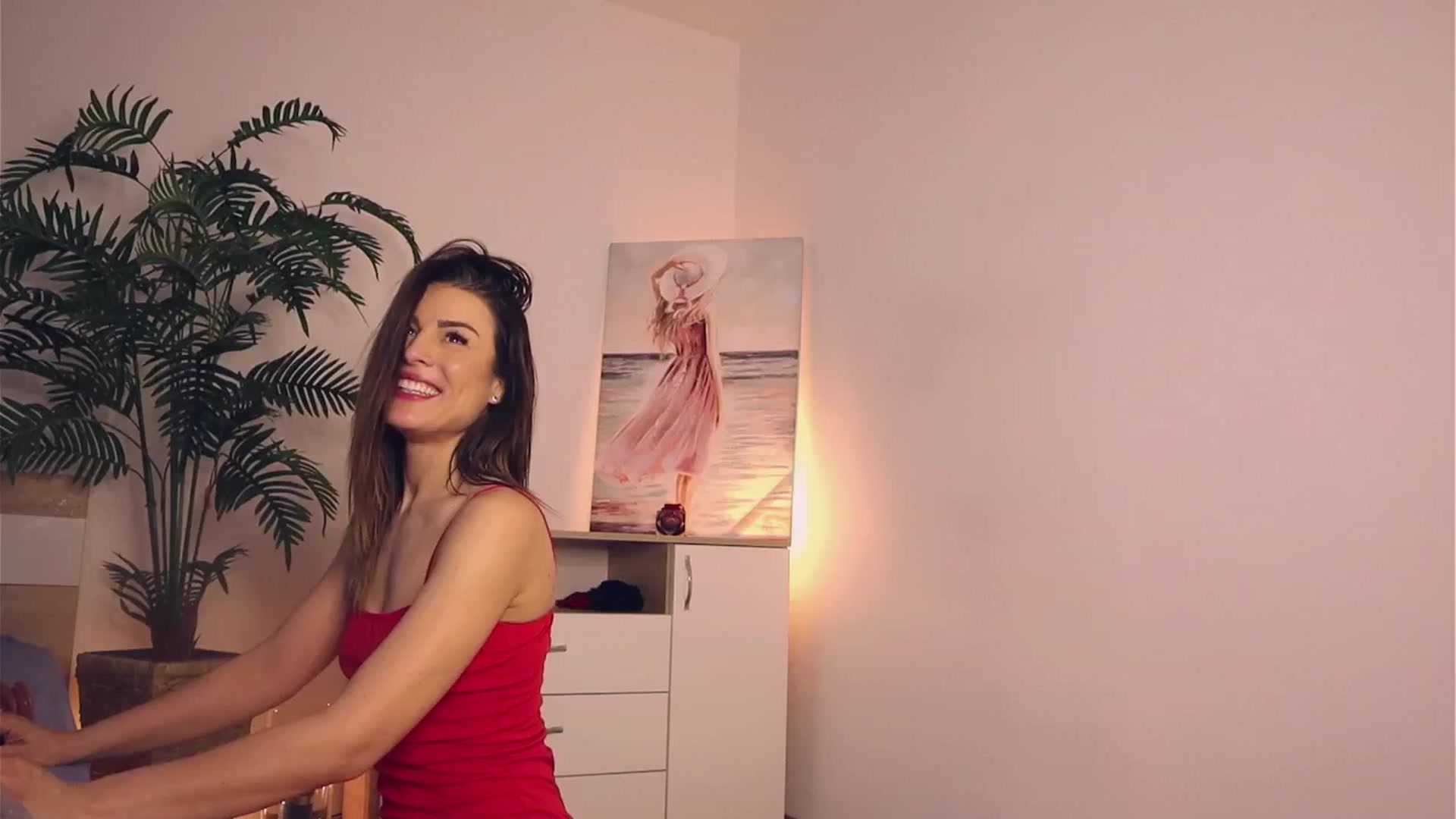 Gallery image thumbnail from MissLullu's myfreecams stream on, 02/08/2025, 11:06 image 13 of 20