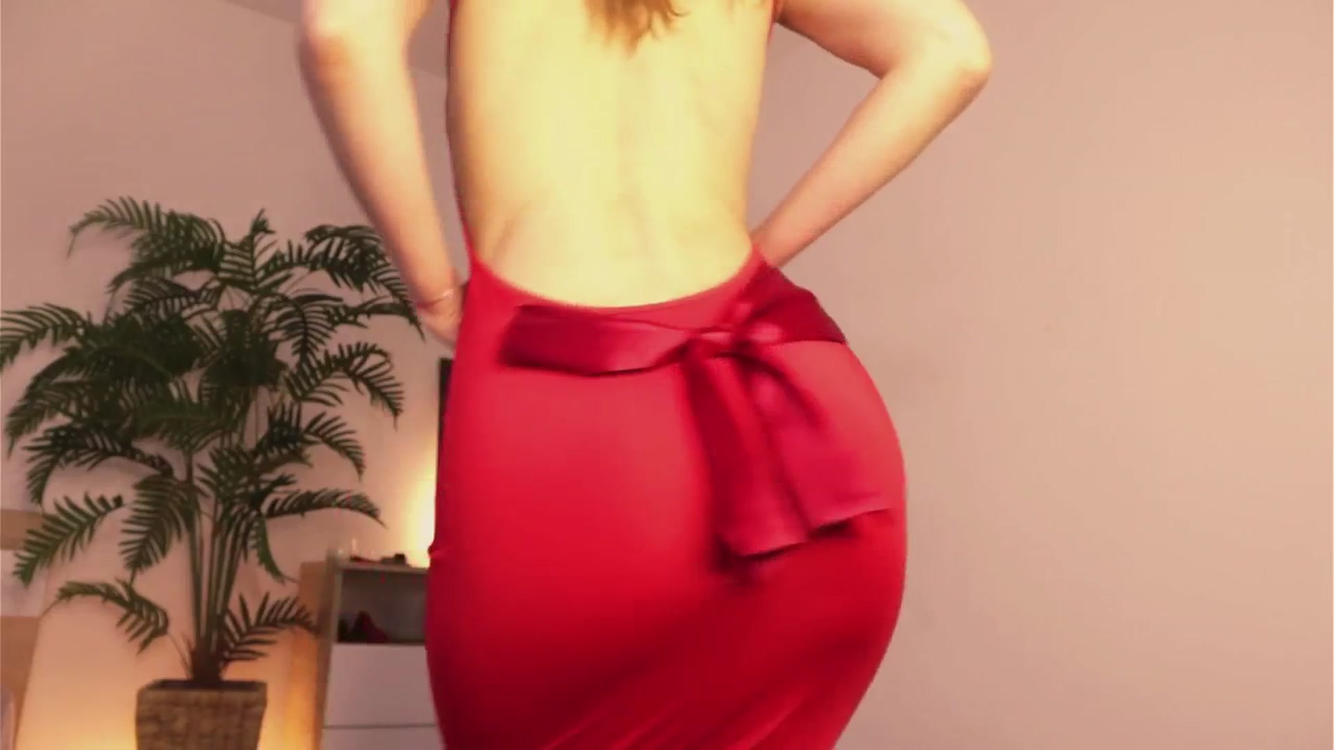 Gallery image thumbnail from MissLullu's myfreecams stream on, 04/12/2025, 11:08 image 16 of 20