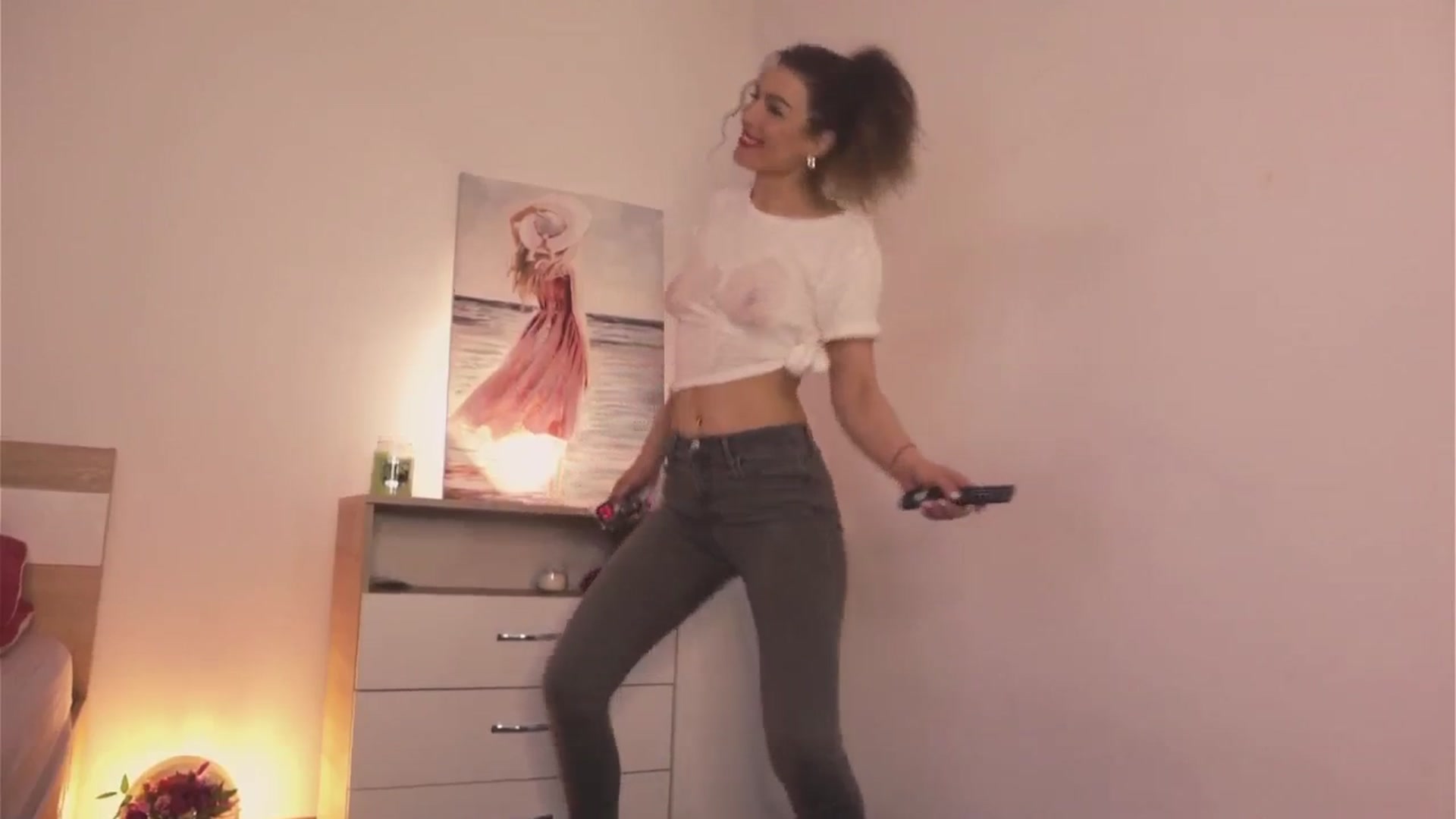 Gallery image thumbnail from MissLullu's myfreecams stream on, 04/17/2025, 09:16 image 6 of 20