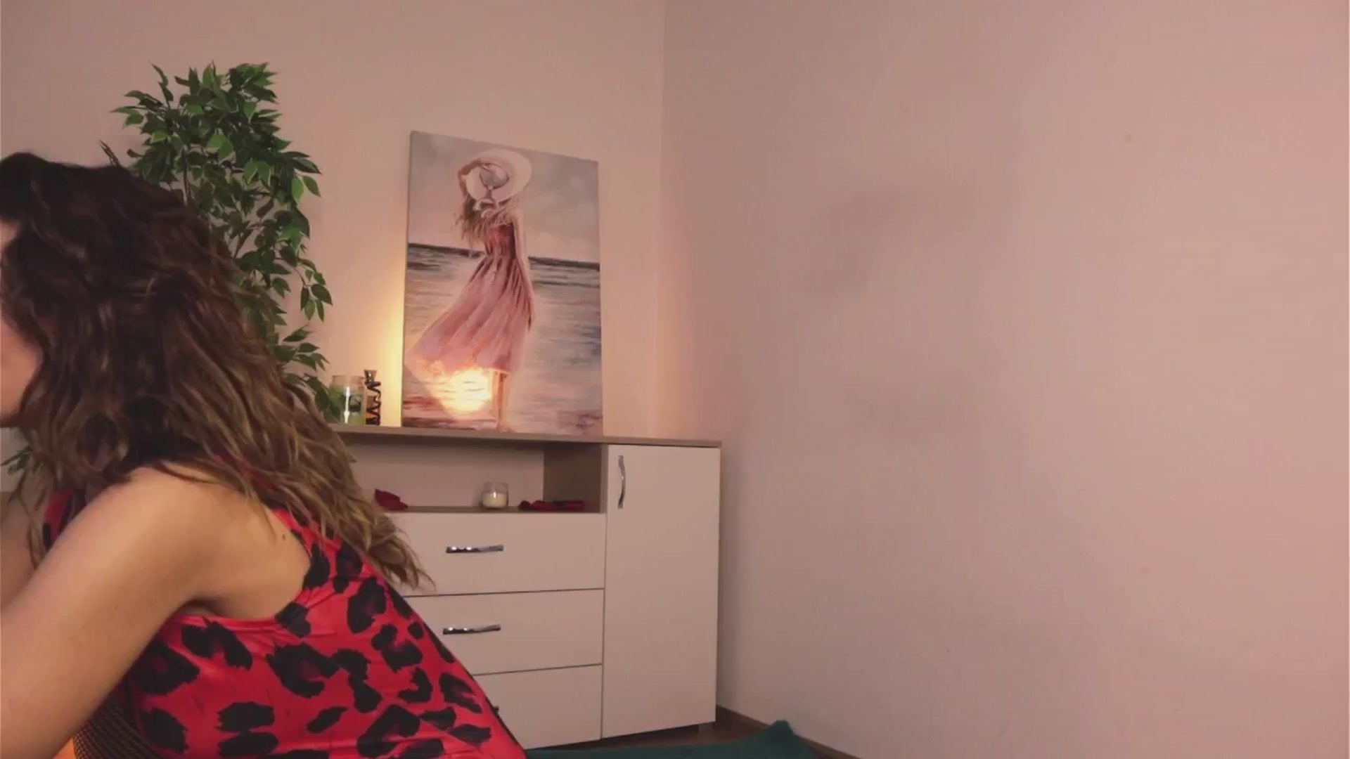 Gallery image thumbnail from MissLullu's myfreecams stream on, 04/23/2025, 11:53 image 15 of 20