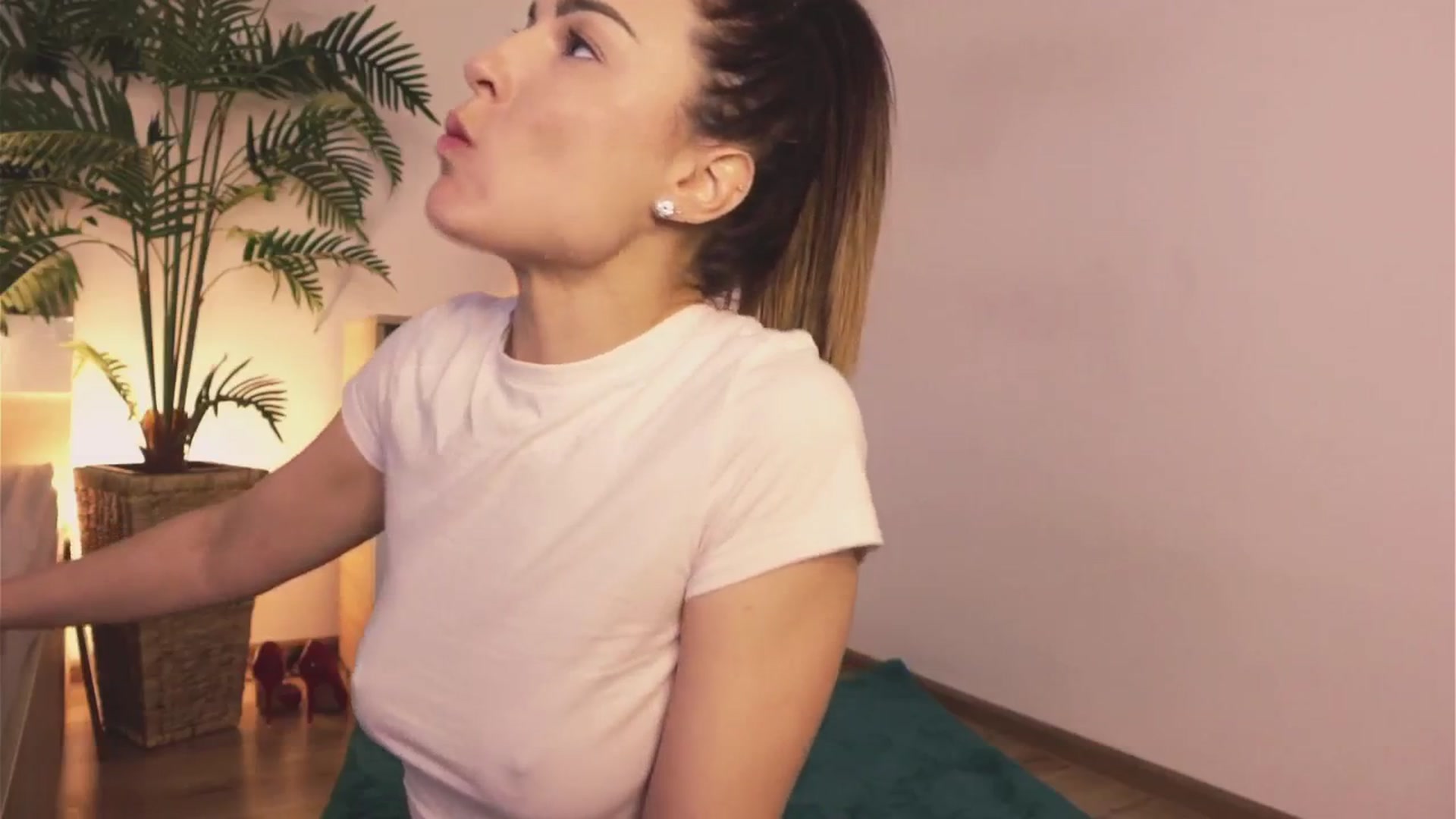 Gallery image thumbnail from MissLullu's myfreecams stream on, 04/30/2025, 12:19 image 11 of 20