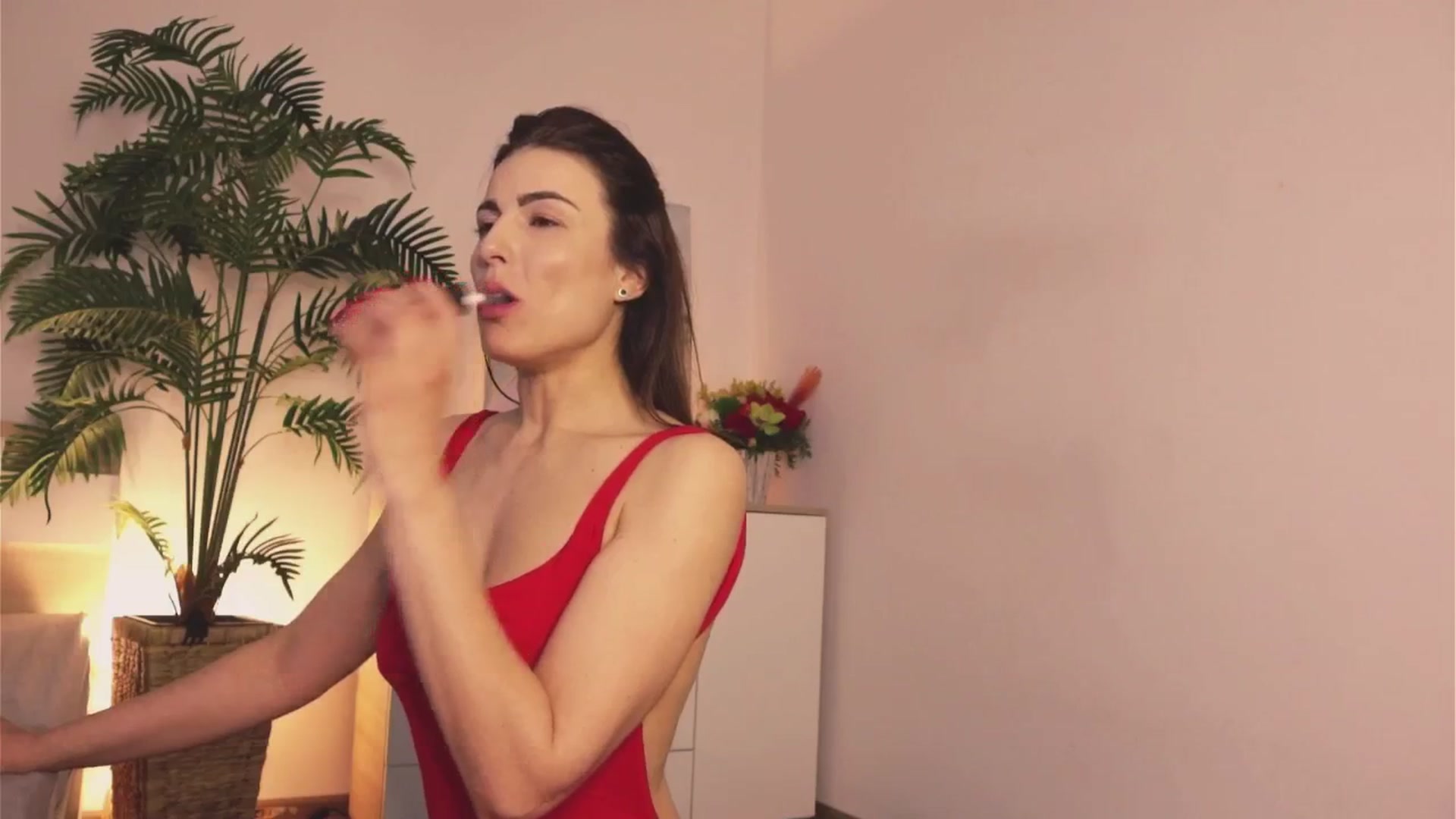 Gallery image thumbnail from MissLullu's myfreecams stream on, 05/02/2025, 10:29 image 17 of 20