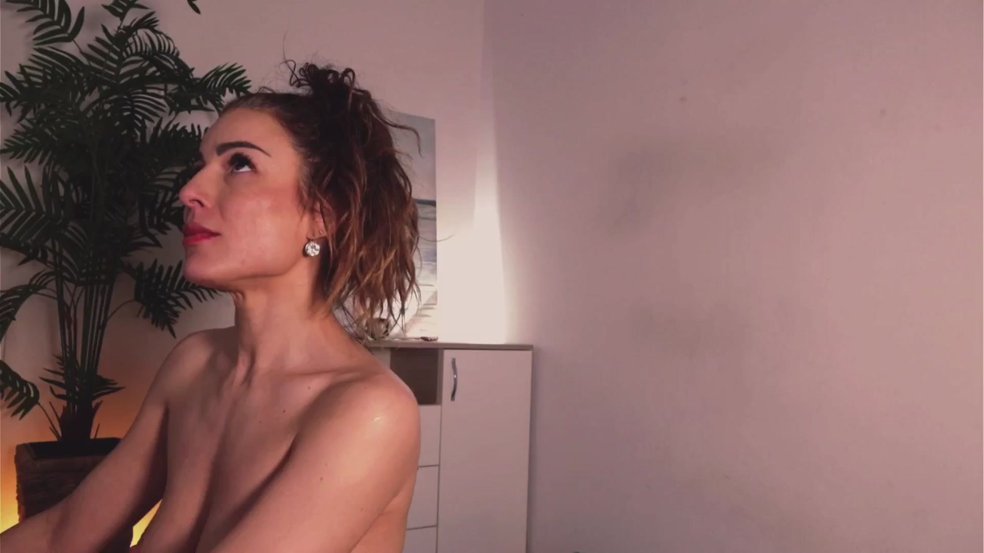 Gallery image thumbnail from MissLullu's myfreecams stream on, 06/12/2025, 07:25 image 1 of 20