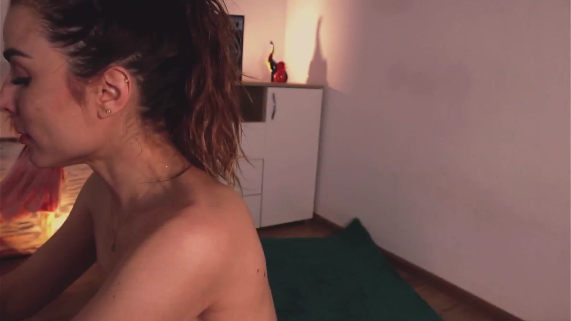 Gallery image thumbnail from MissLullu's myfreecams stream on, 06/26/2025, 13:06 image 13 of 20