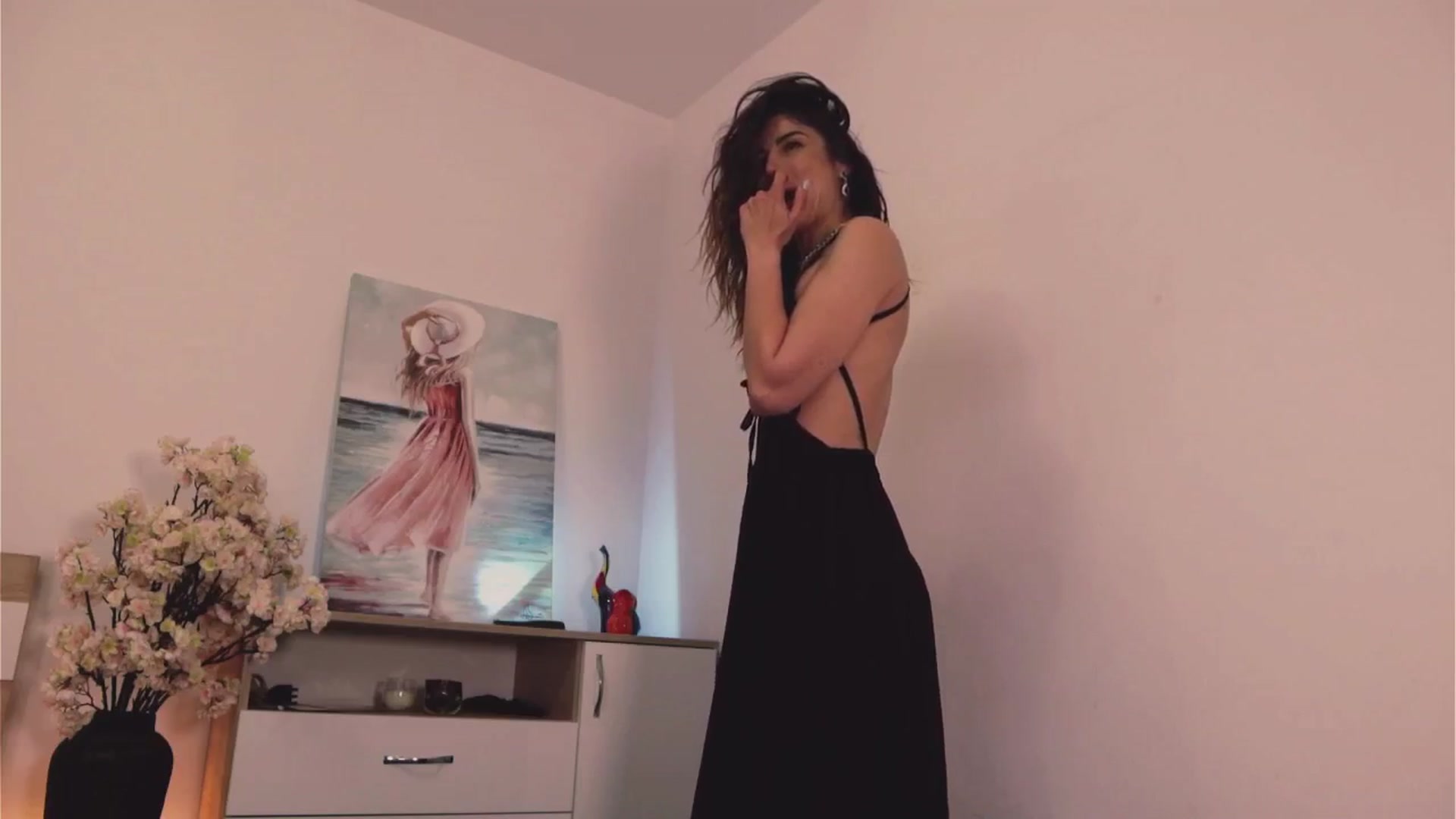 Gallery image thumbnail from MissLullu's myfreecams stream on, 06/27/2025, 11:45 image 19 of 20