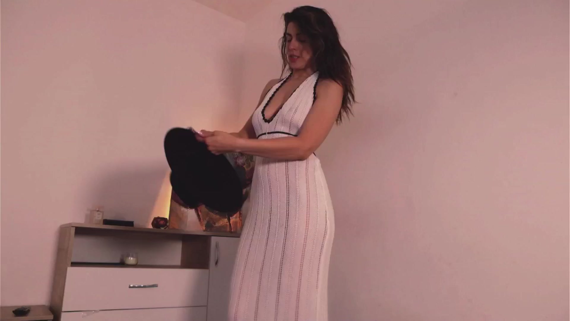 Gallery image thumbnail from MissLullu's myfreecams stream on, 07/22/2025, 12:03 image 14 of 20