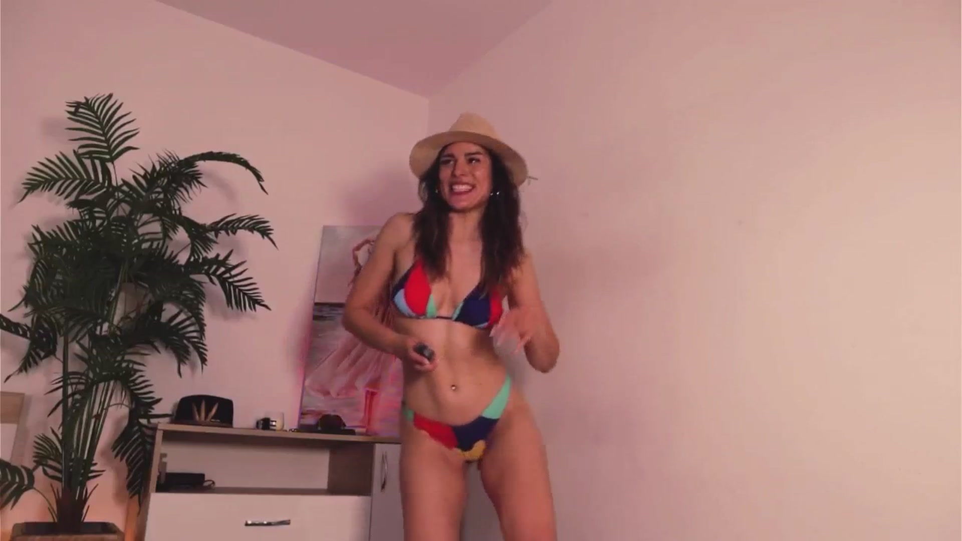 Gallery image thumbnail from MissLullu's myfreecams stream on, 07/26/2025, 12:49 image 8 of 20