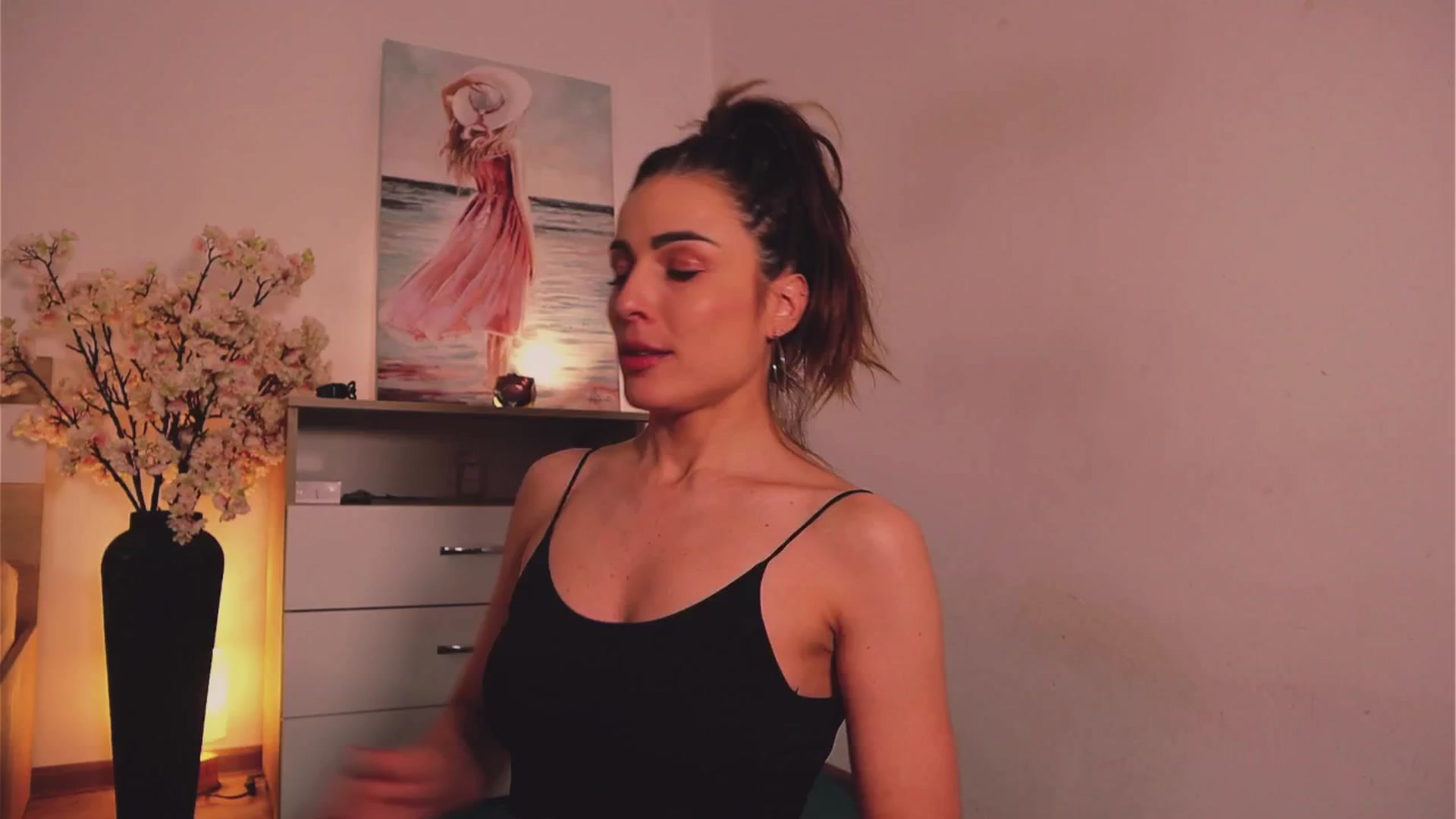 Gallery image thumbnail from MissLullu's myfreecams stream on, 08/15/2025, 13:16 image 1 of 20